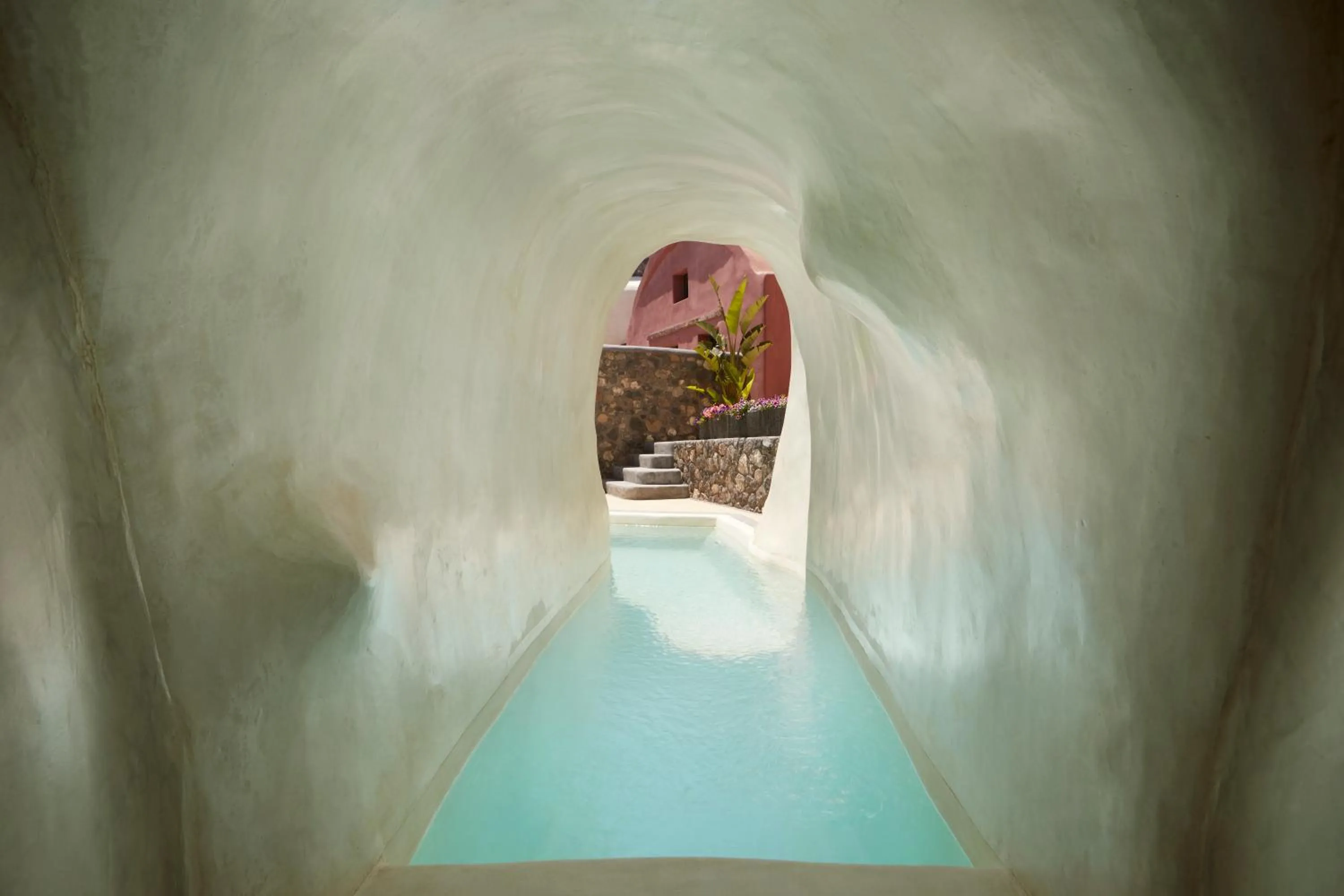 Swimming pool in White Pearl Cavalieri