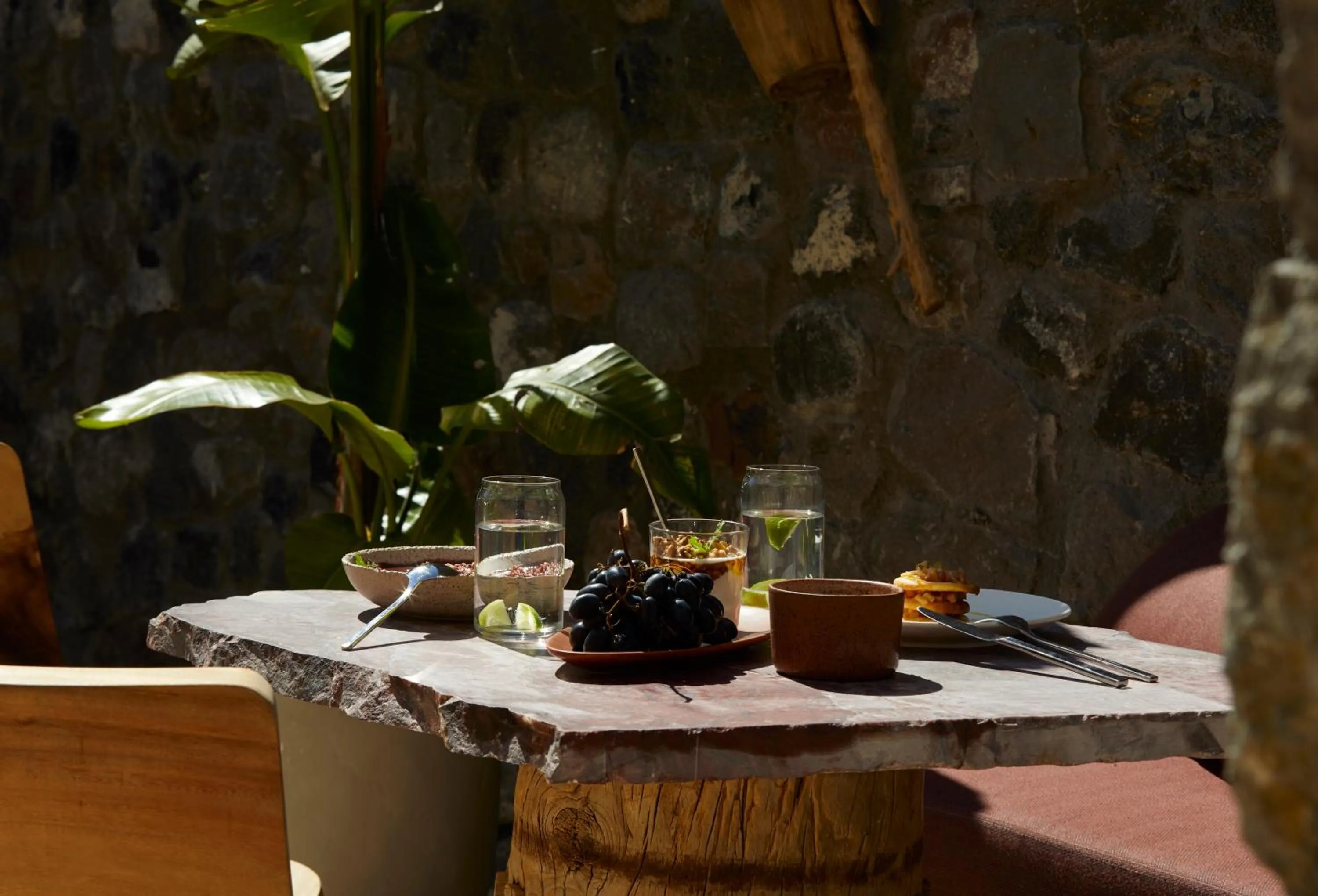 Food and drinks in White Pearl Cavalieri