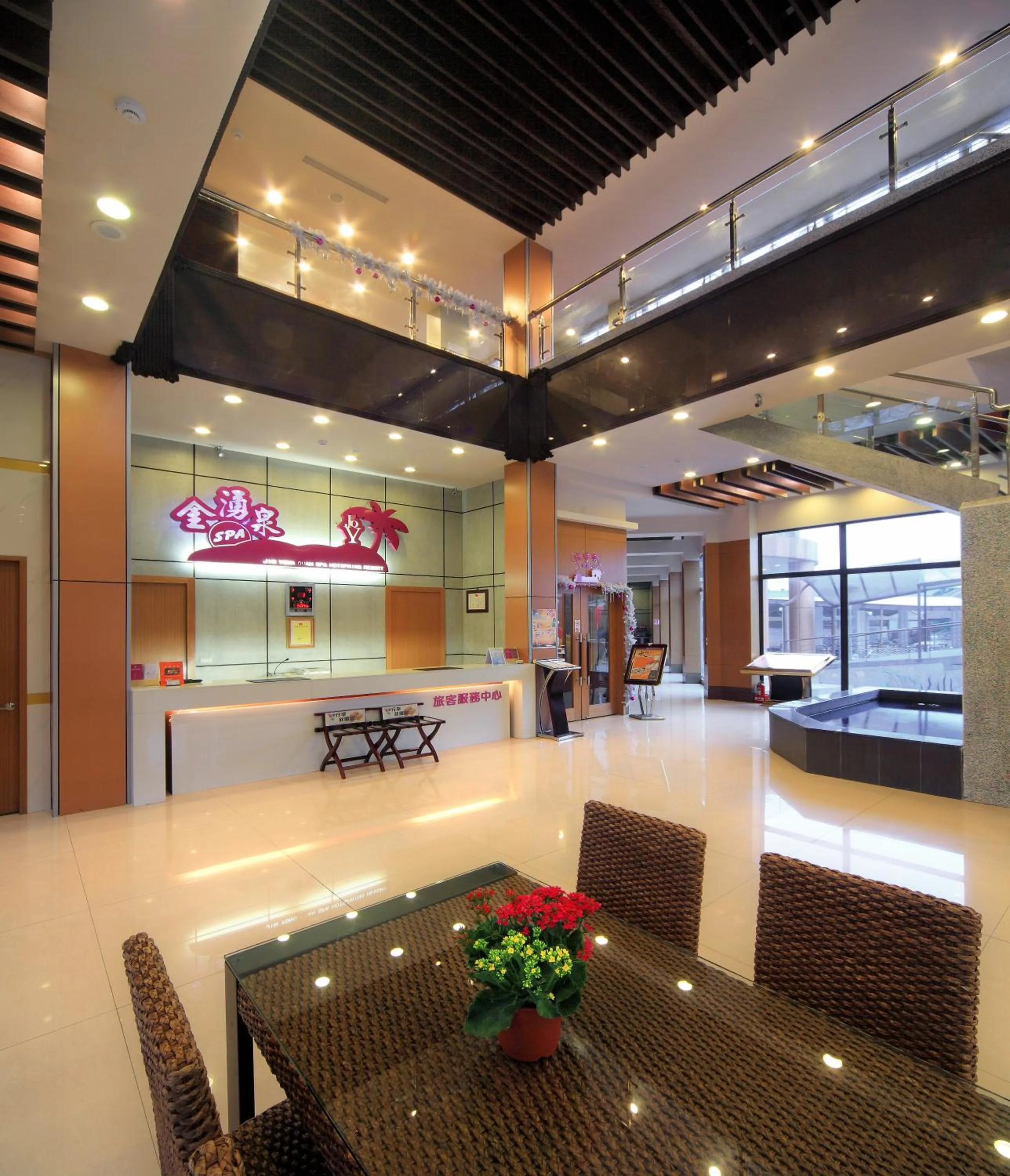 Lobby or reception in Jin Yong Quan Spa Hotspring Resort