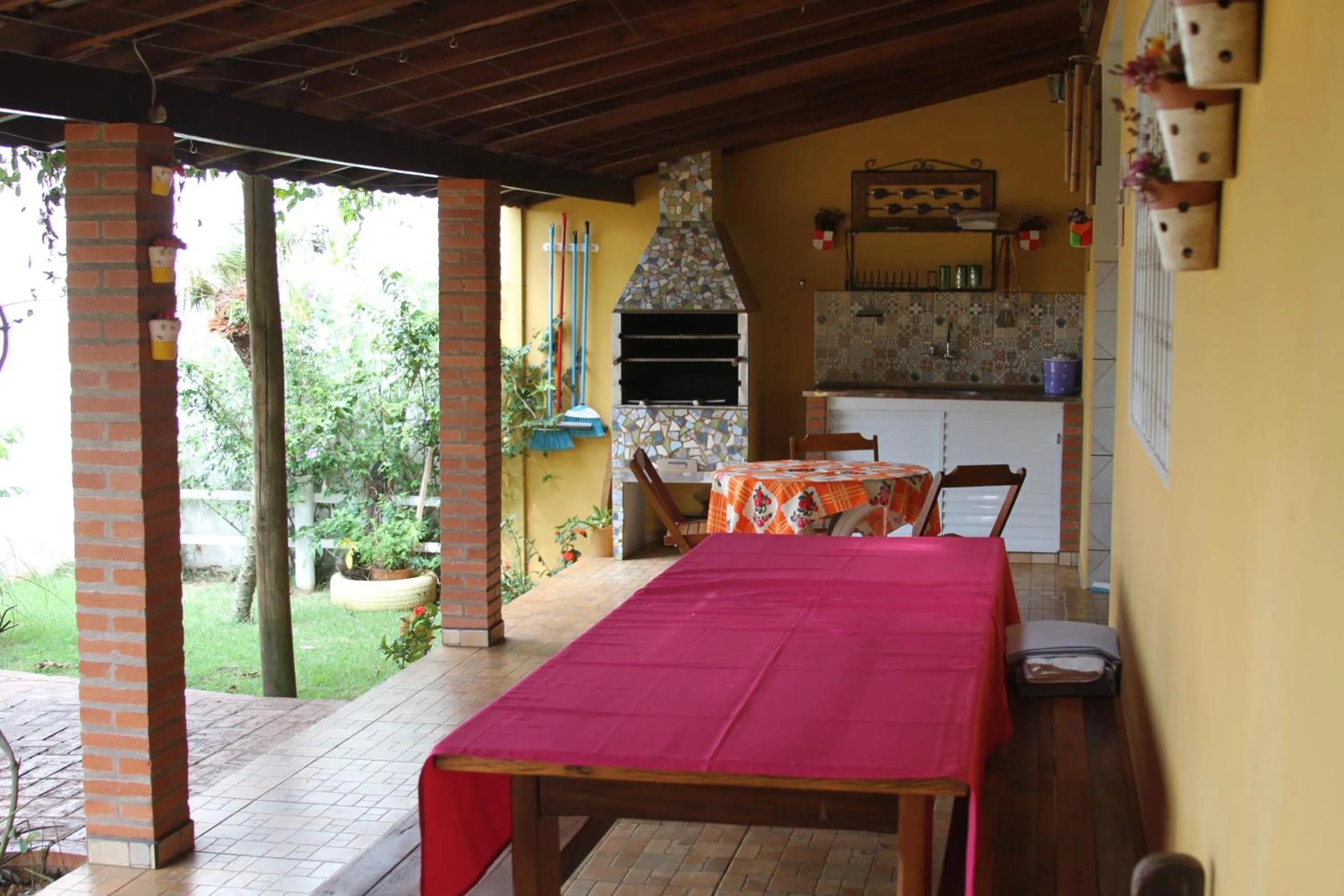 BBQ facilities in Pousada Jacare Pepira