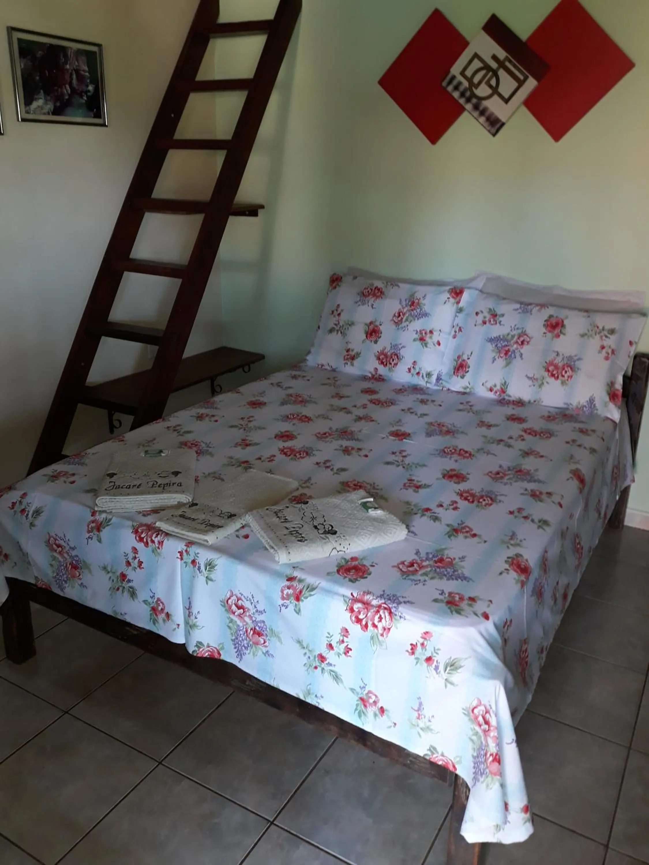 Bed in Pousada Jacare Pepira