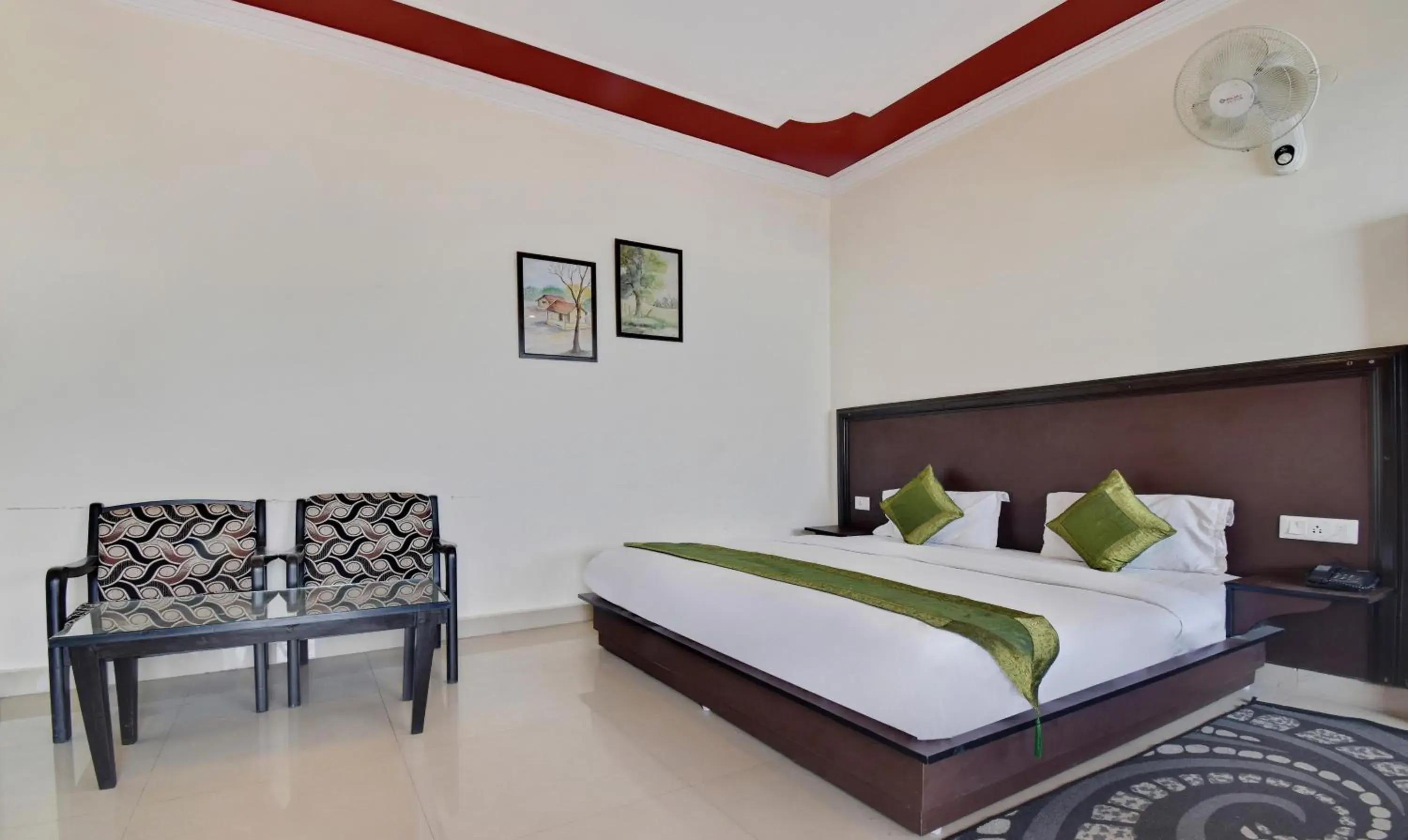 Standard Double Room in Treebo Mayur, Mall Road Standard Double Room in Treebo Mayur, Mall Road