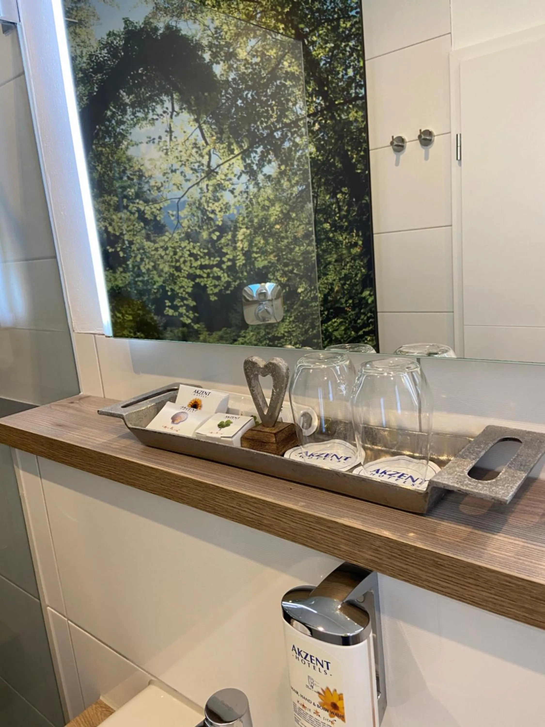 Bathroom in Hotel Saltenhof