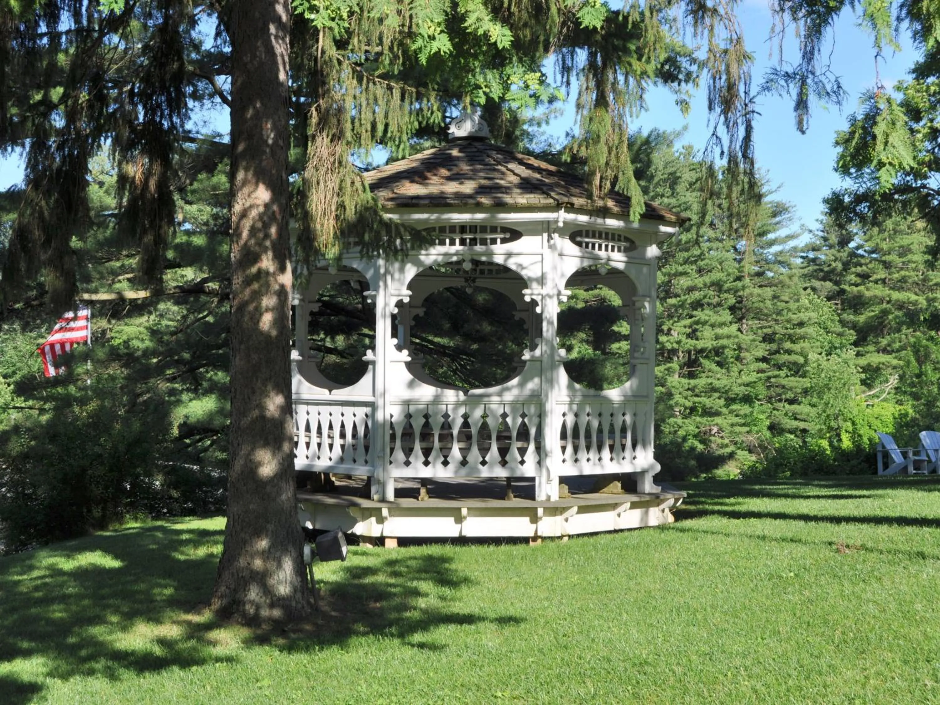 Property building in Anne's Washington Inn