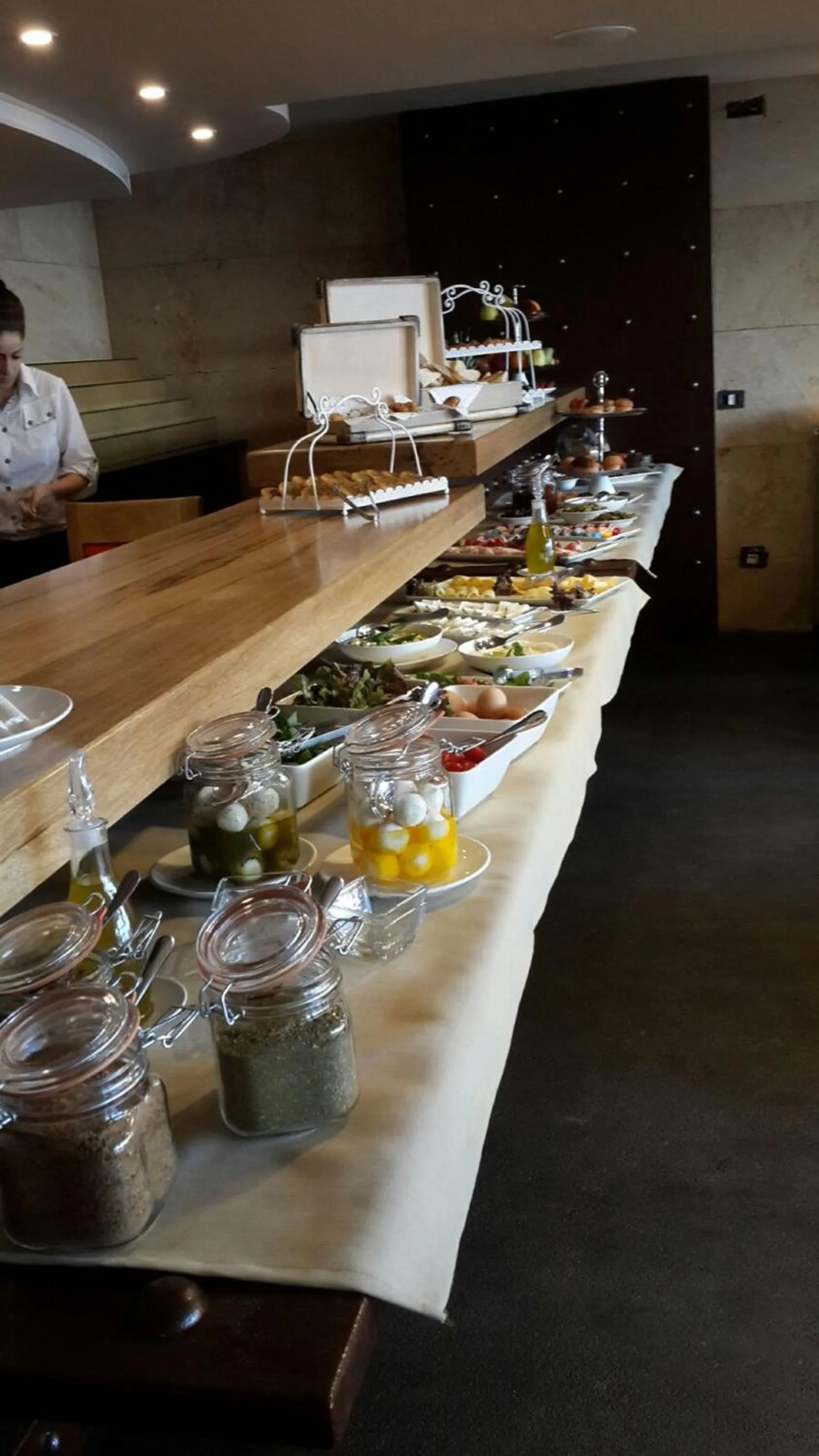 Buffet breakfast in Jounieh Suites Boutique Hotel