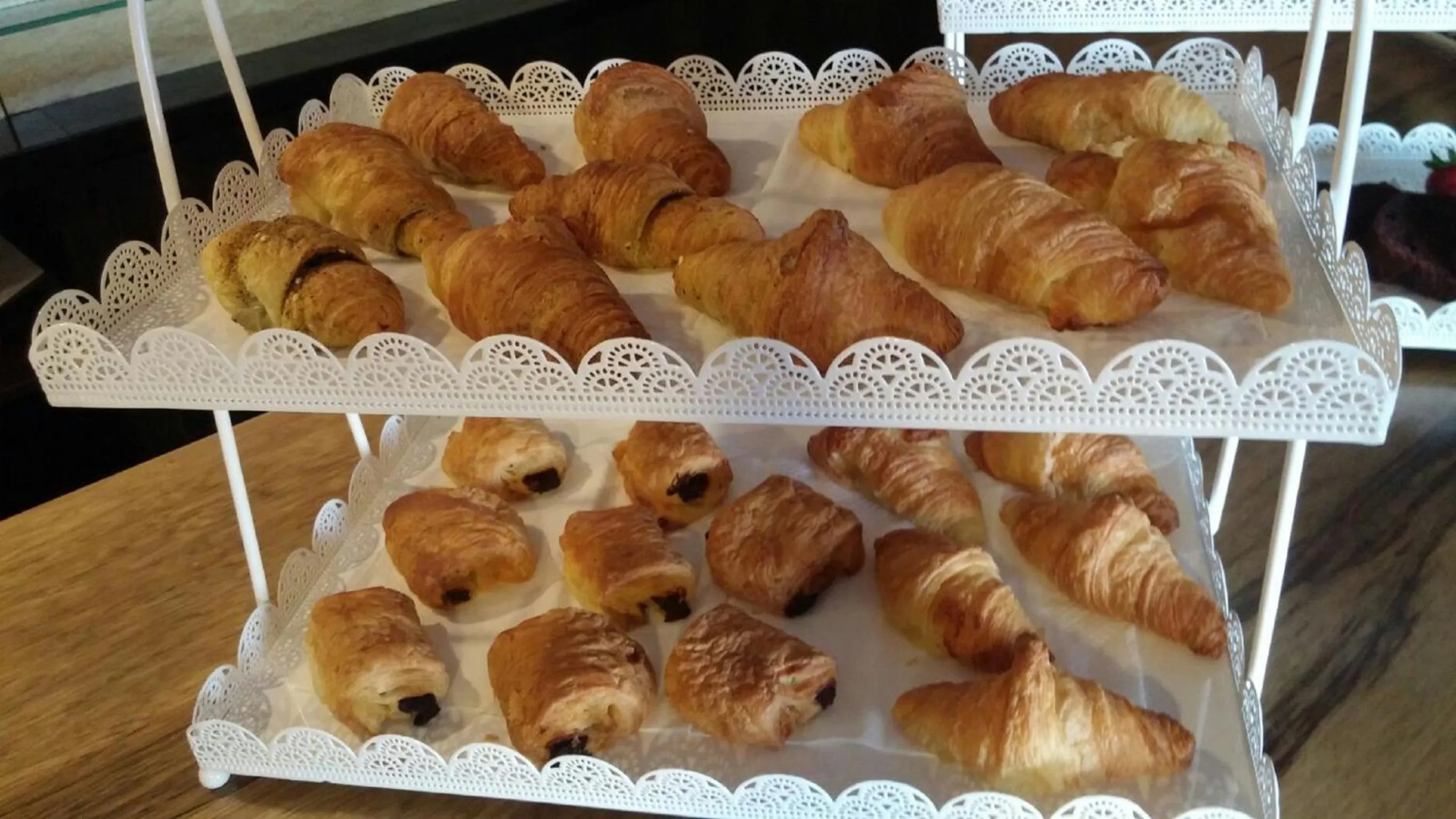 Buffet breakfast in Jounieh Suites Boutique Hotel