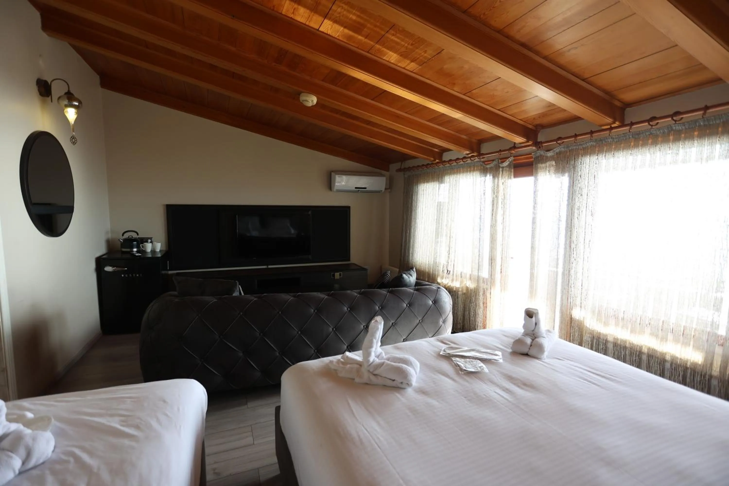 Bed in Cheers Lighthouse