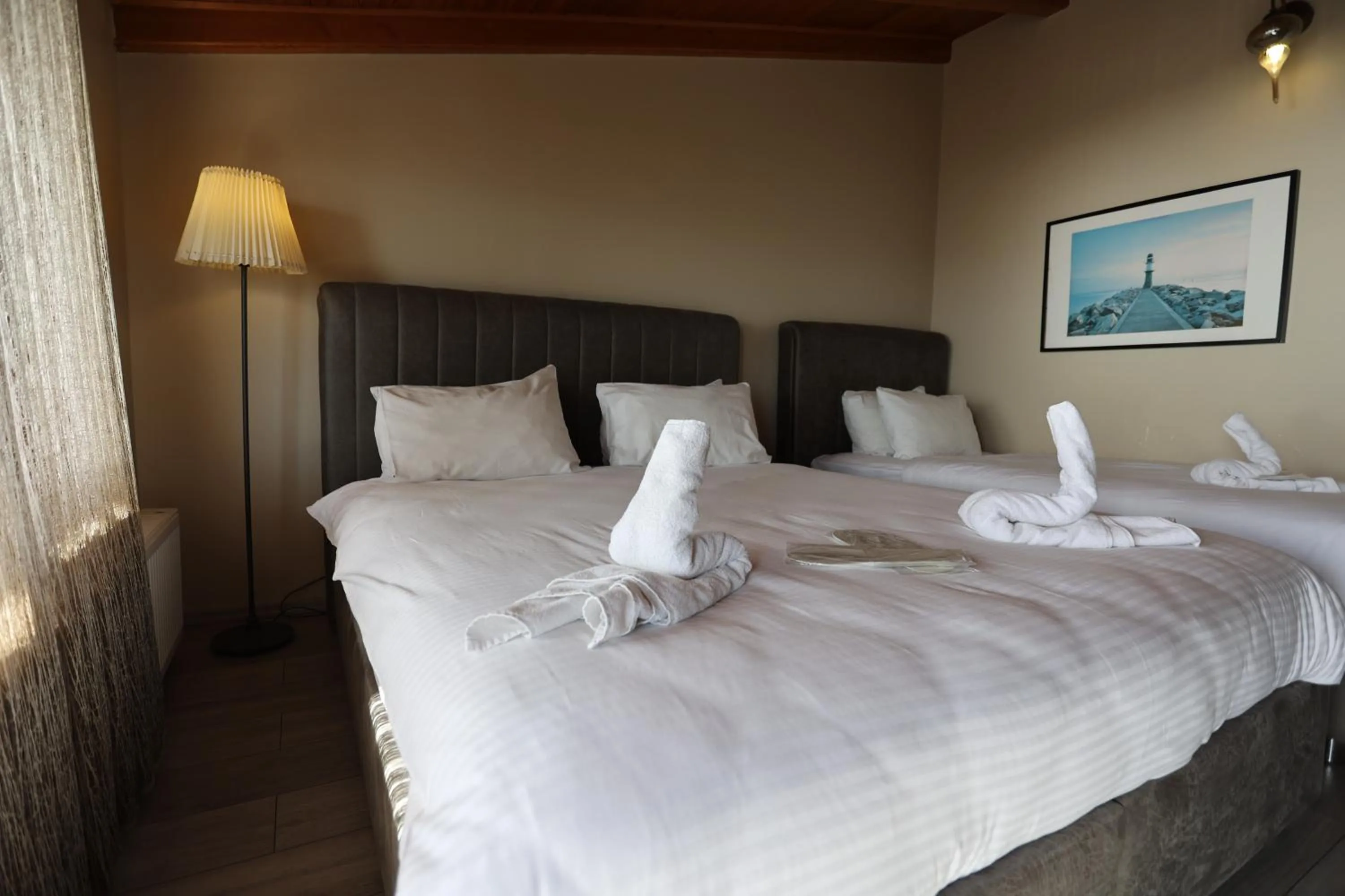 Bed in Cheers Lighthouse