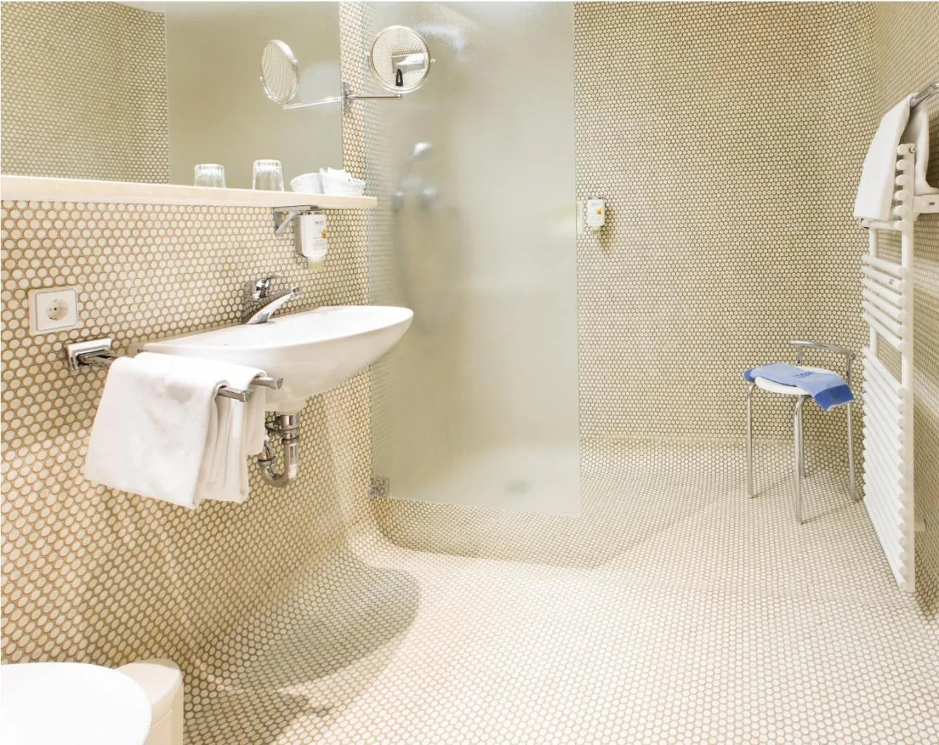 Shower in AKZENT Hotel Restaurant Altdorfer Hof