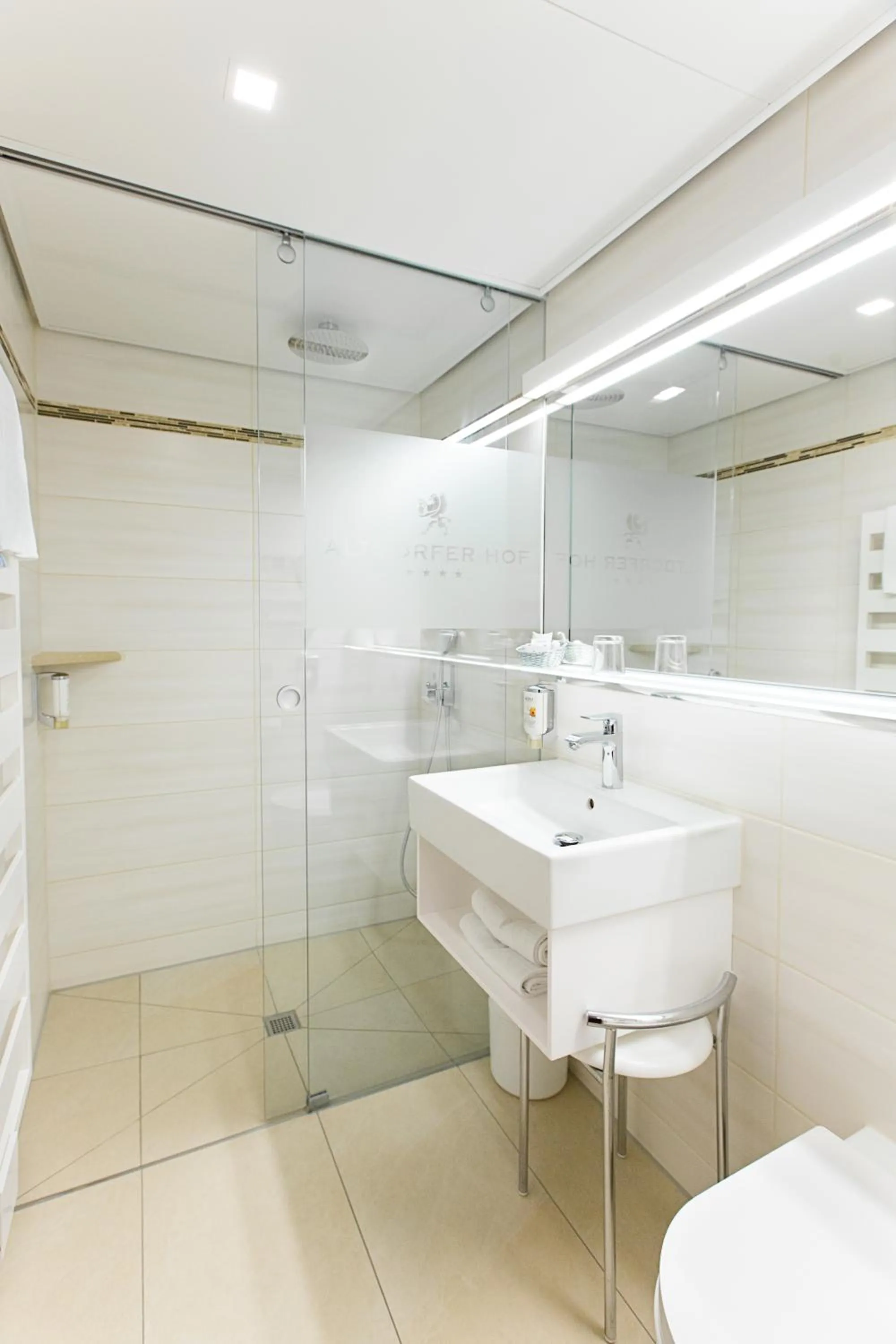 Shower in AKZENT Hotel Restaurant Altdorfer Hof