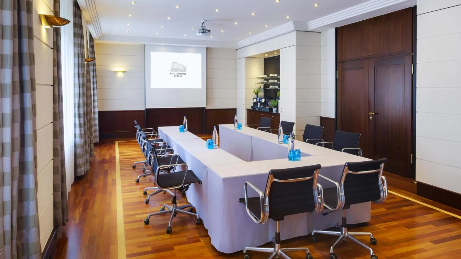 Meeting/conference room in Hotel Bristol Berlin
