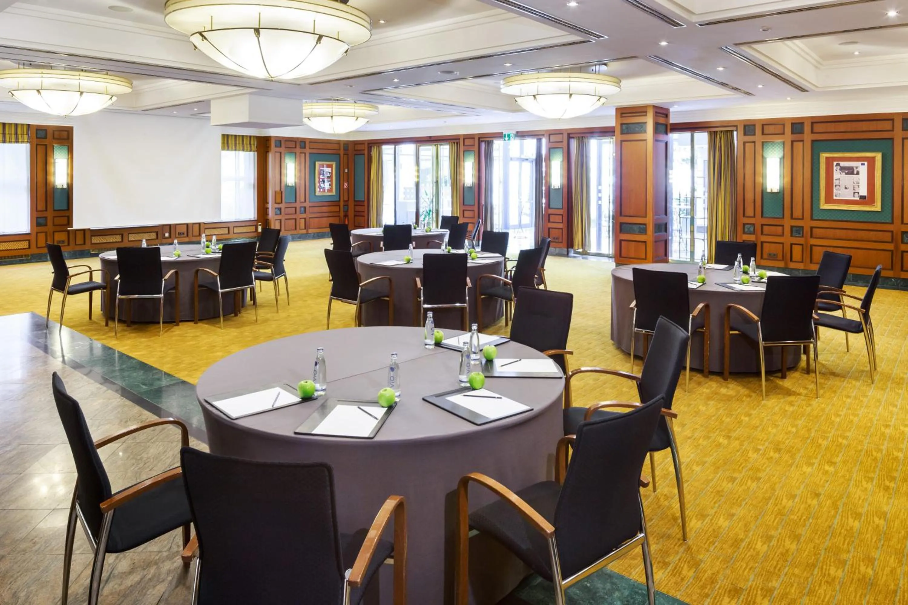 Banquet/Function facilities in Hotel Bristol Berlin