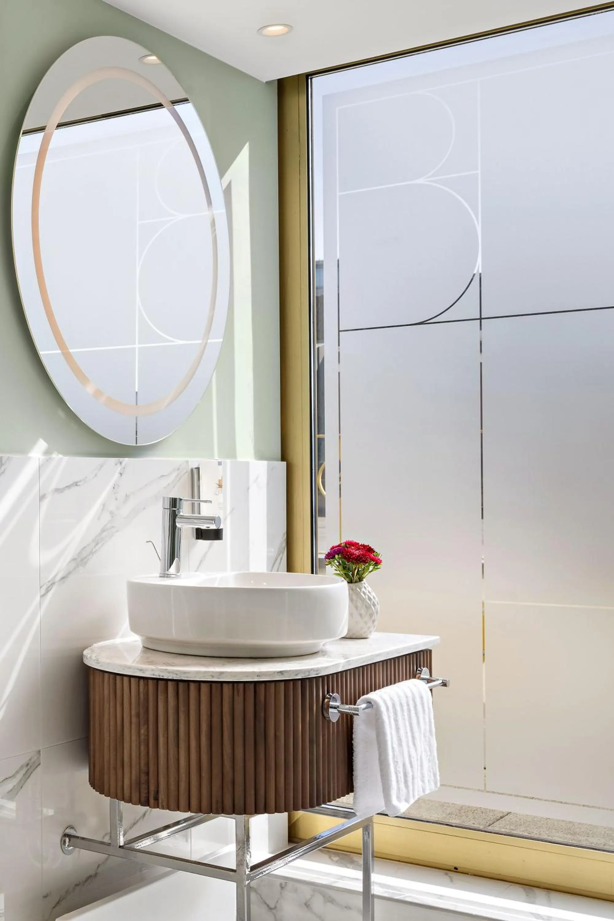 Bathroom in Hotel Bristol Berlin