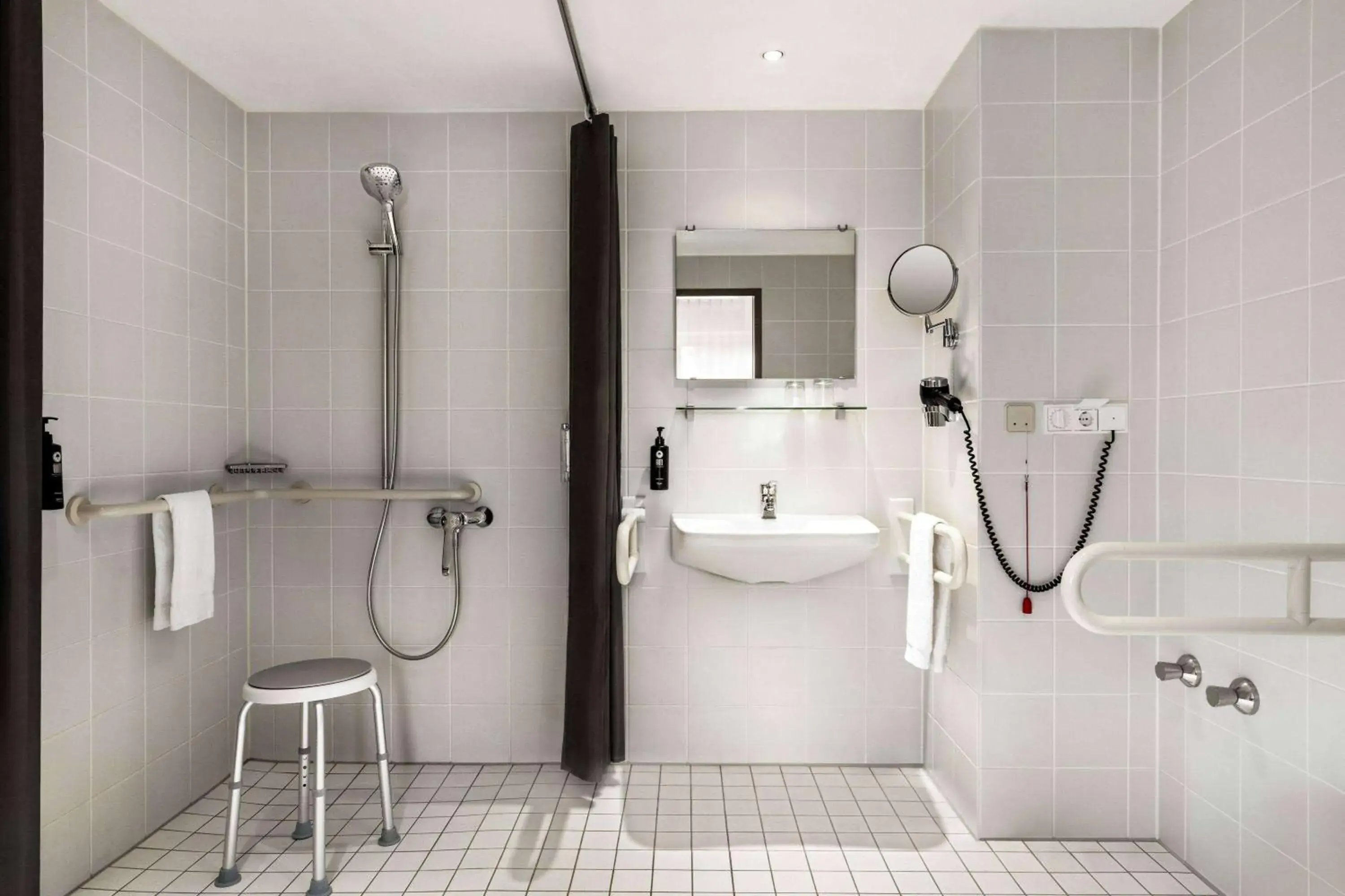 Comfort Accessible Room in Vienna House Easy by Wyndham Bad Oeynhausen Comfort Accessible Room in Vienna House Easy by Wyndham Bad Oeynhausen