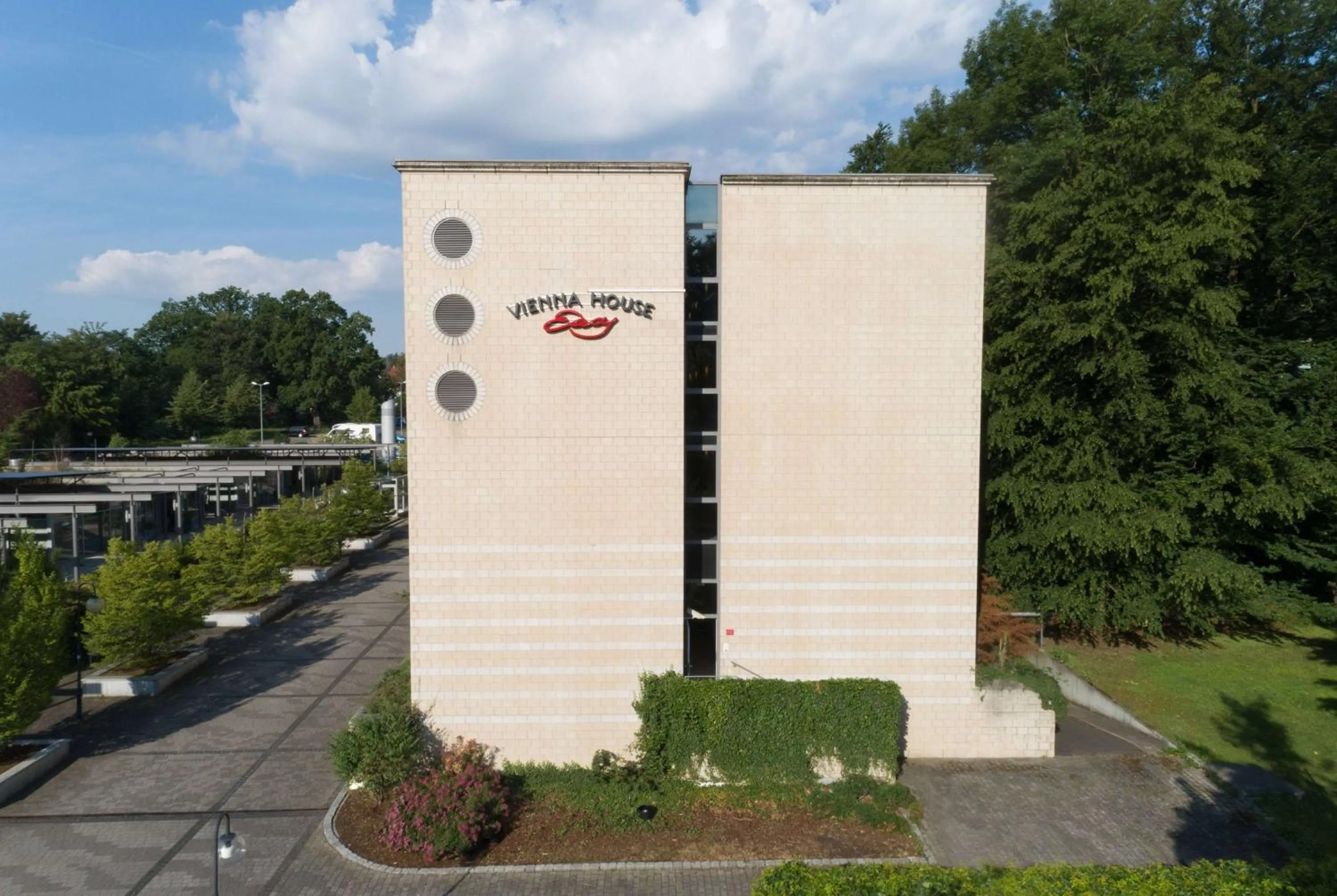 Property building in Vienna House Easy by Wyndham Bad Oeynhausen