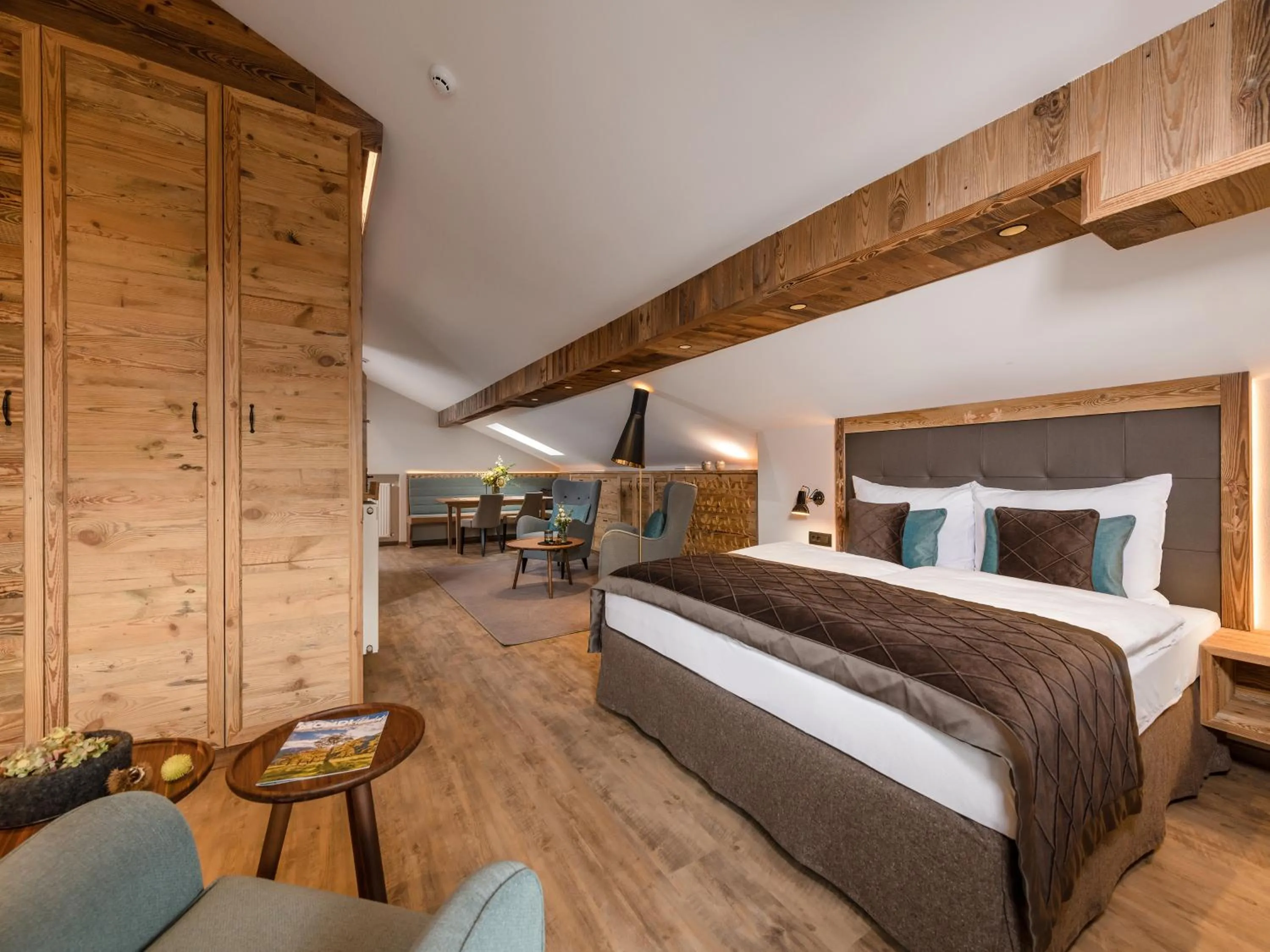 Photo of the whole room, Bed in MONDI Hotel Tscherms