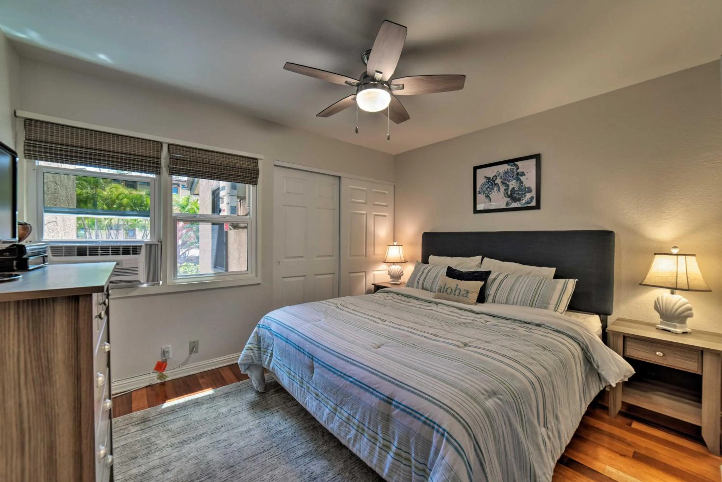 Bed in Garden View Condo with Pool - 400 Feet to Beach!