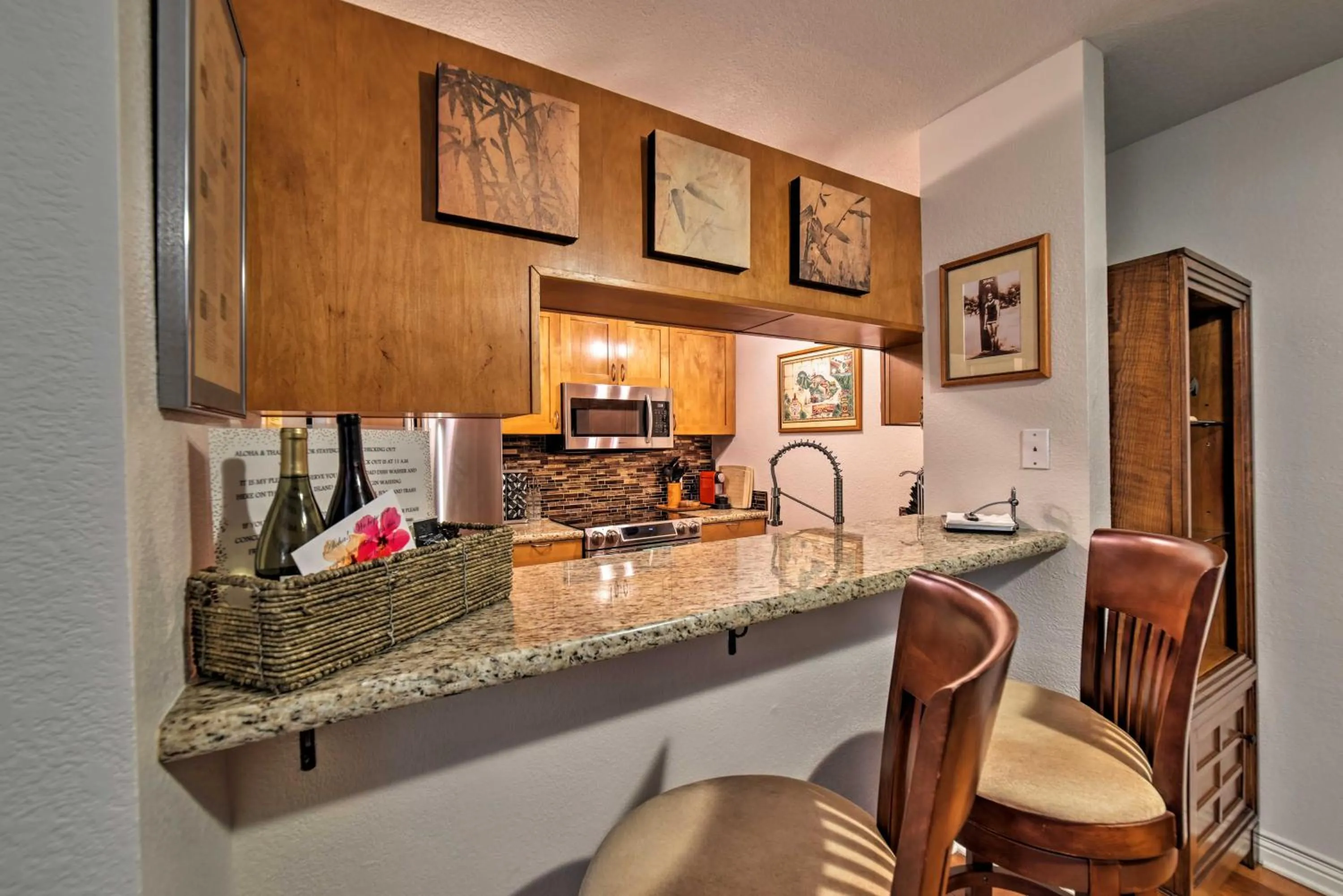 Garden View Condo with Pool - 400 Feet to Beach!