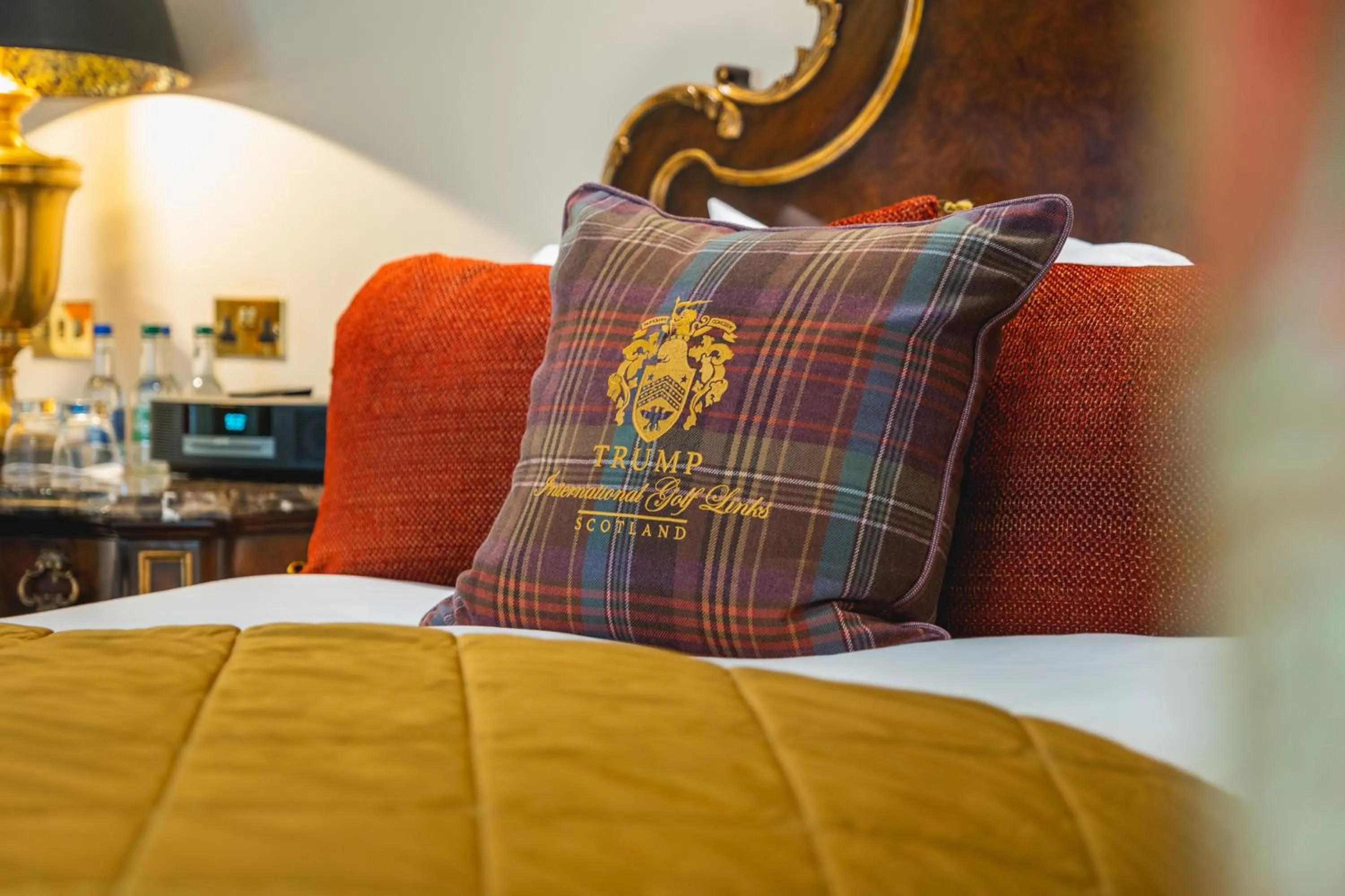 Bed in Trump MacLeod House & Lodge, Scotland