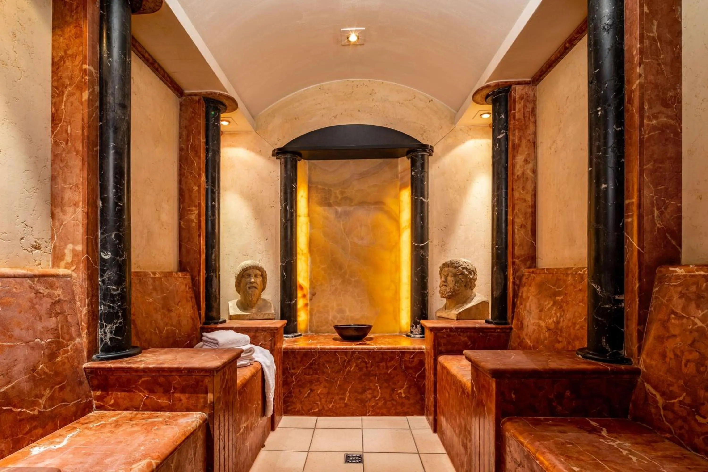 Spa and wellness centre/facilities in Park Plaza Trier