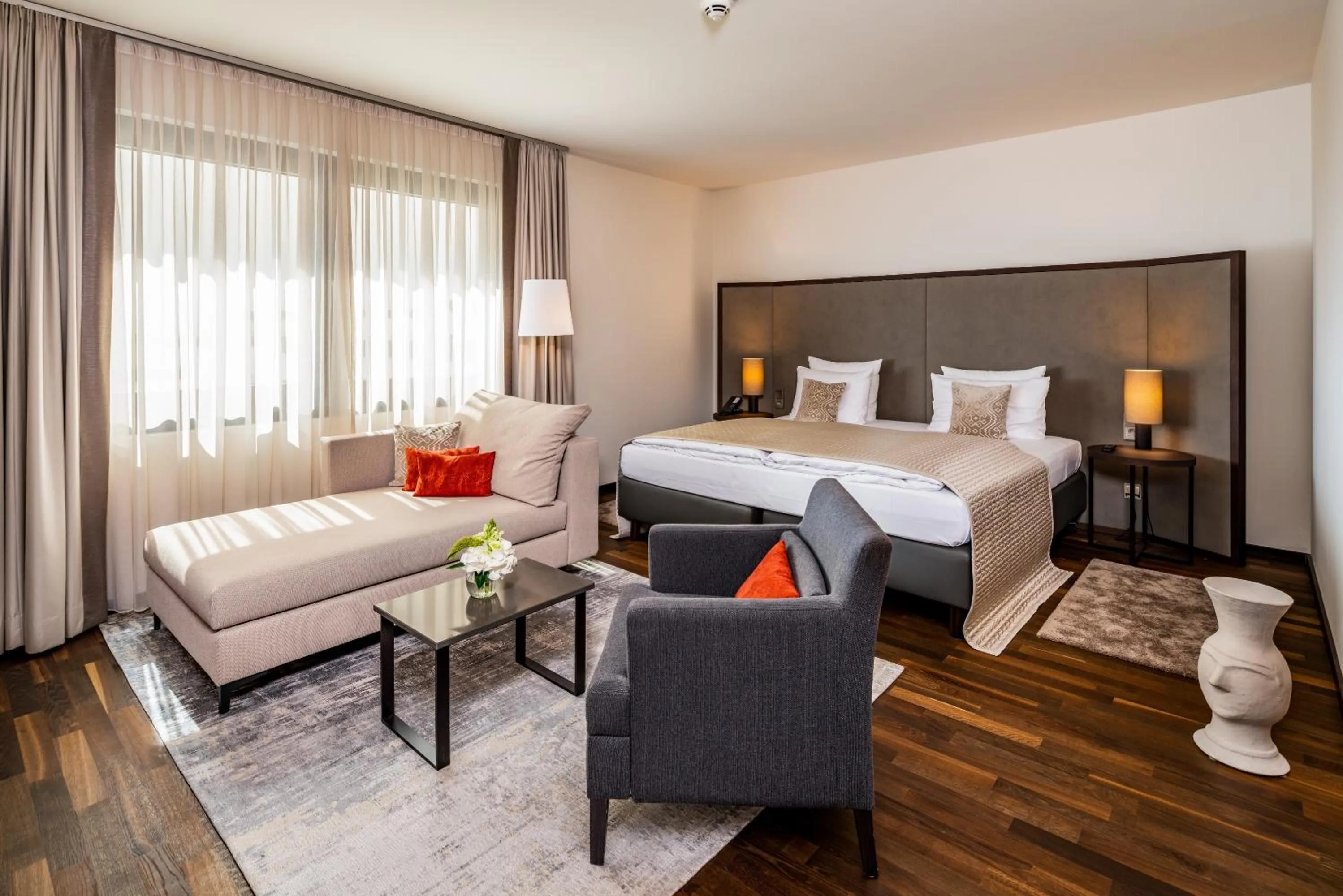 Photo of the whole room, Bed in Park Plaza Trier