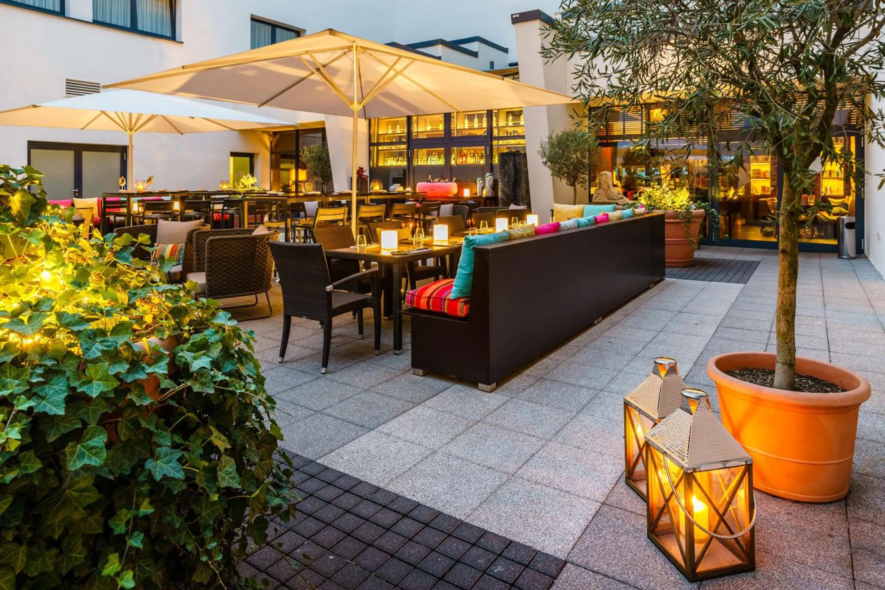 Restaurant/places to eat in Park Plaza Trier