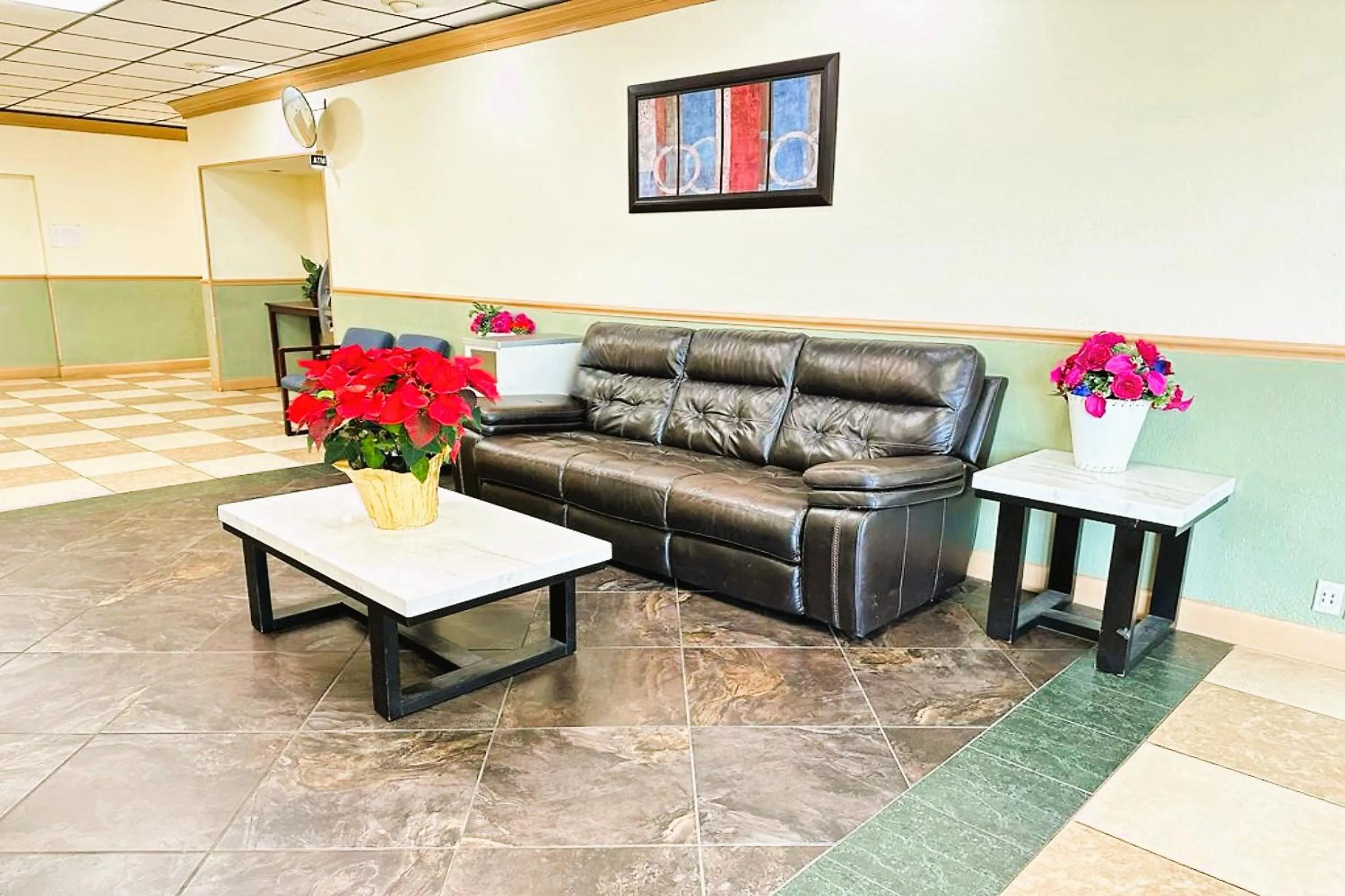 Lobby or reception in Buckeye Inn Express