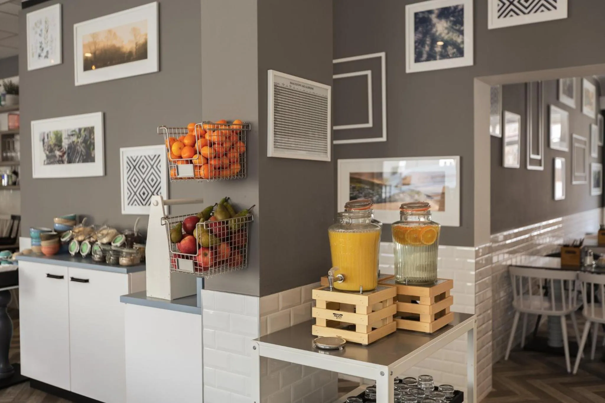 Restaurant/places to eat in Yggotel Ravn