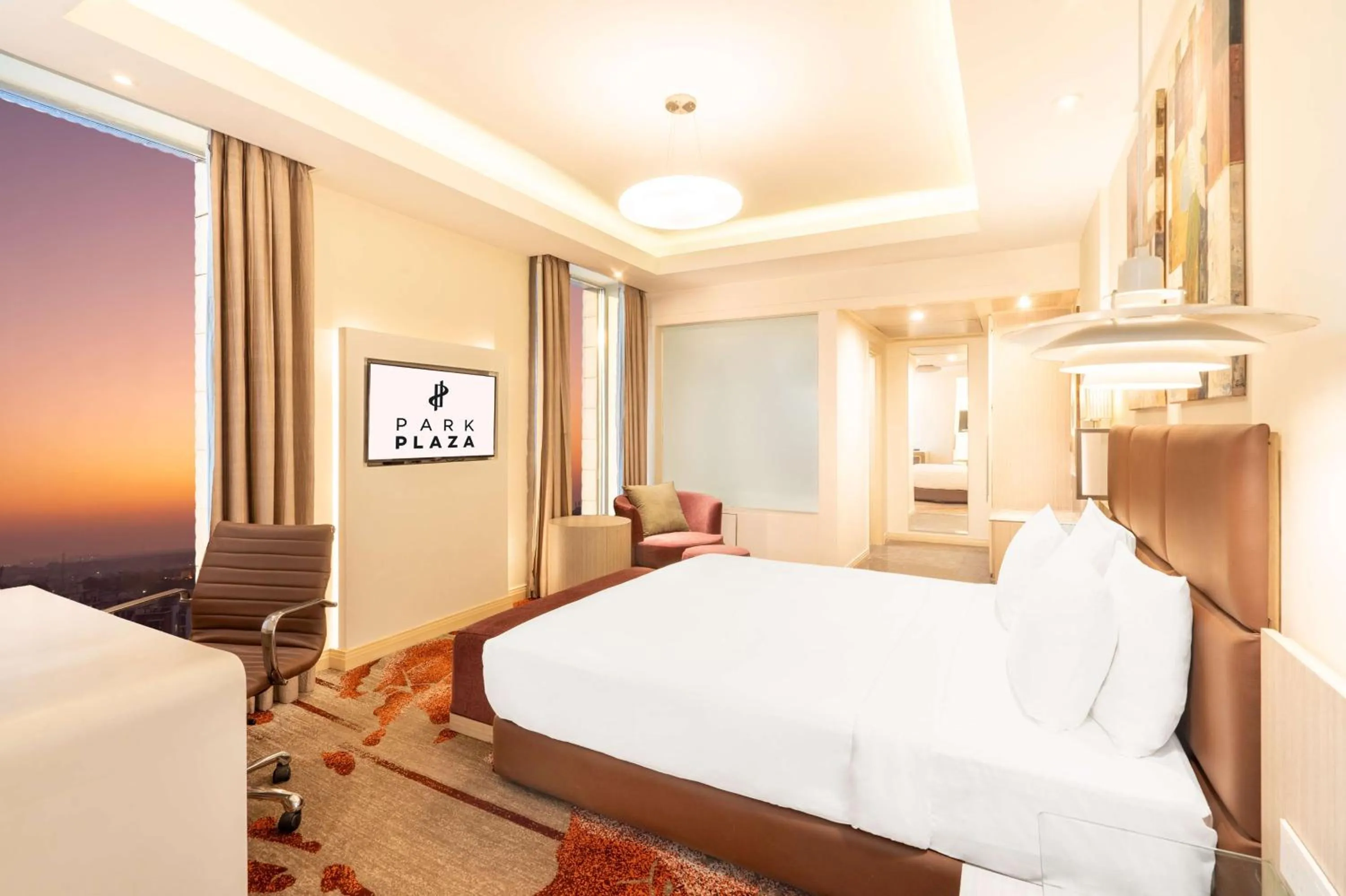 Photo of the whole room, Bed in Park Plaza Faridabad