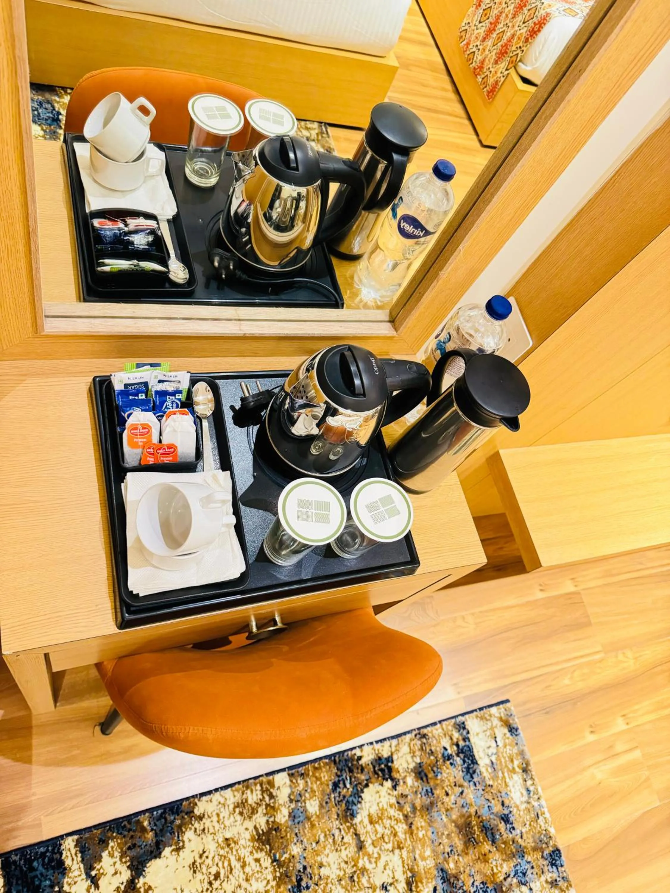 Kitchen or kitchenette in Hotel Heaven View - 50m From Golden Temple