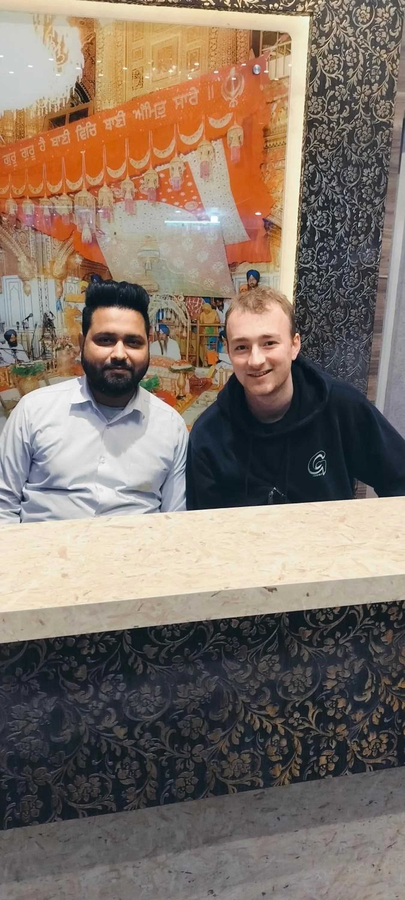 group of guests in Hotel Heaven View - 50m From Golden Temple