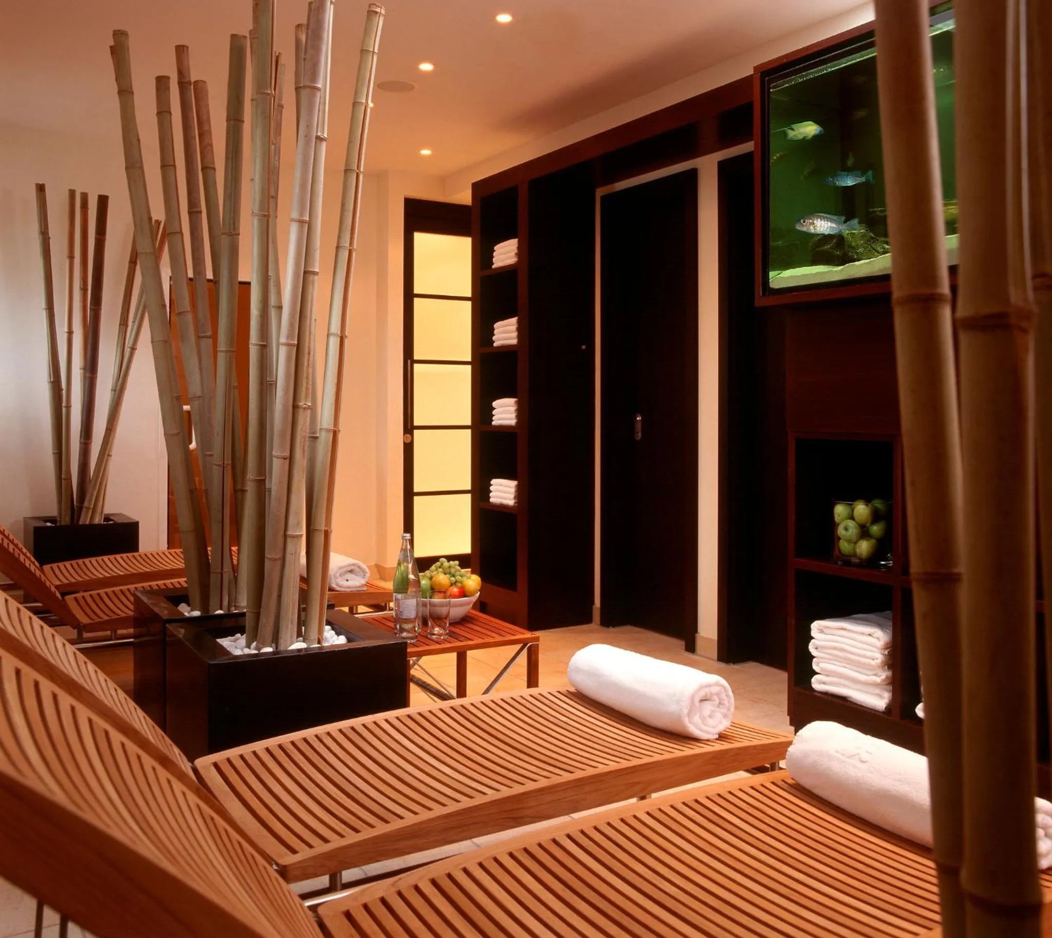 Spa and wellness centre/facilities in Metropolitan Hotel by Flemings