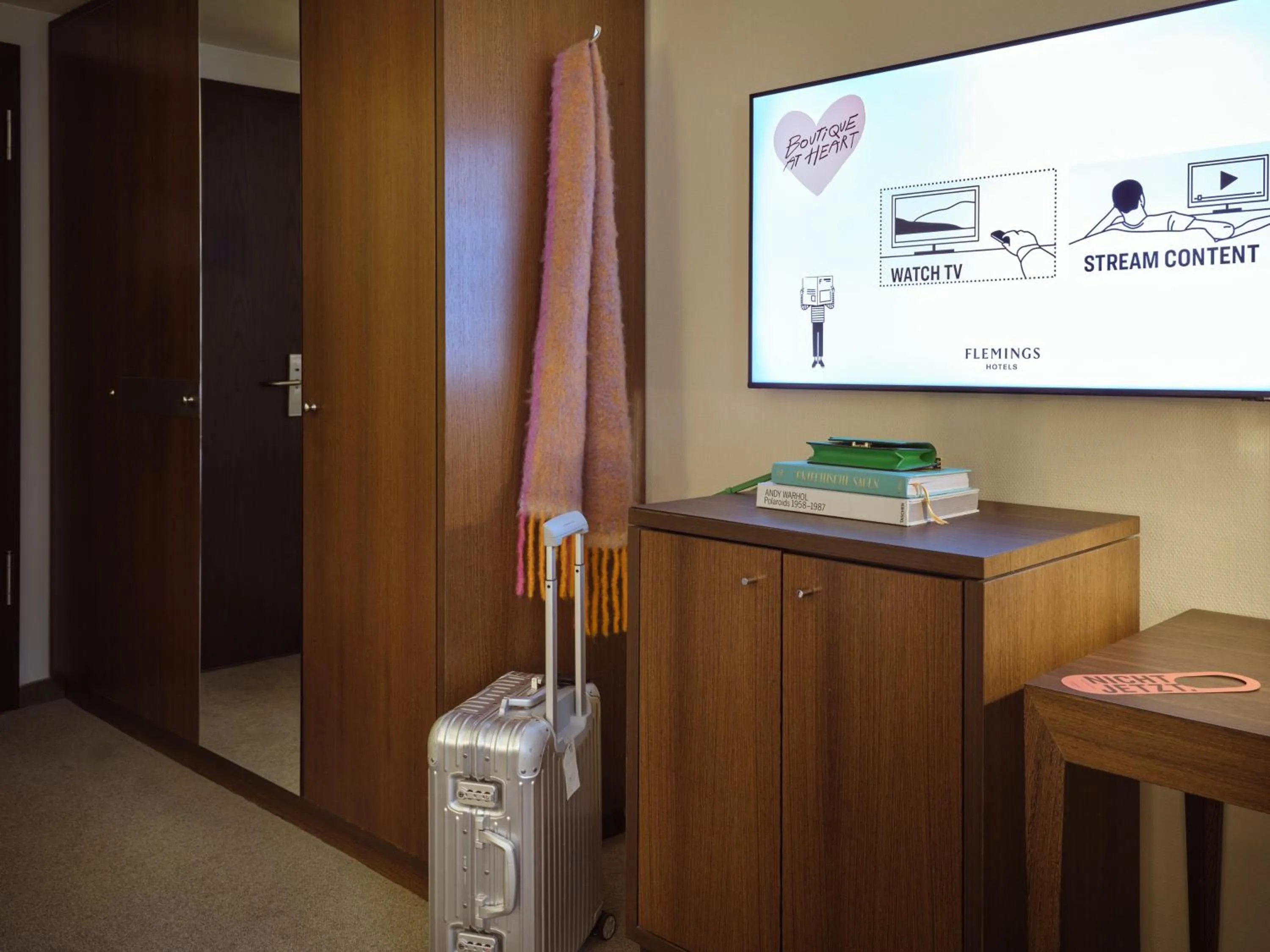 Facade/entrance in Metropolitan Hotel by Flemings