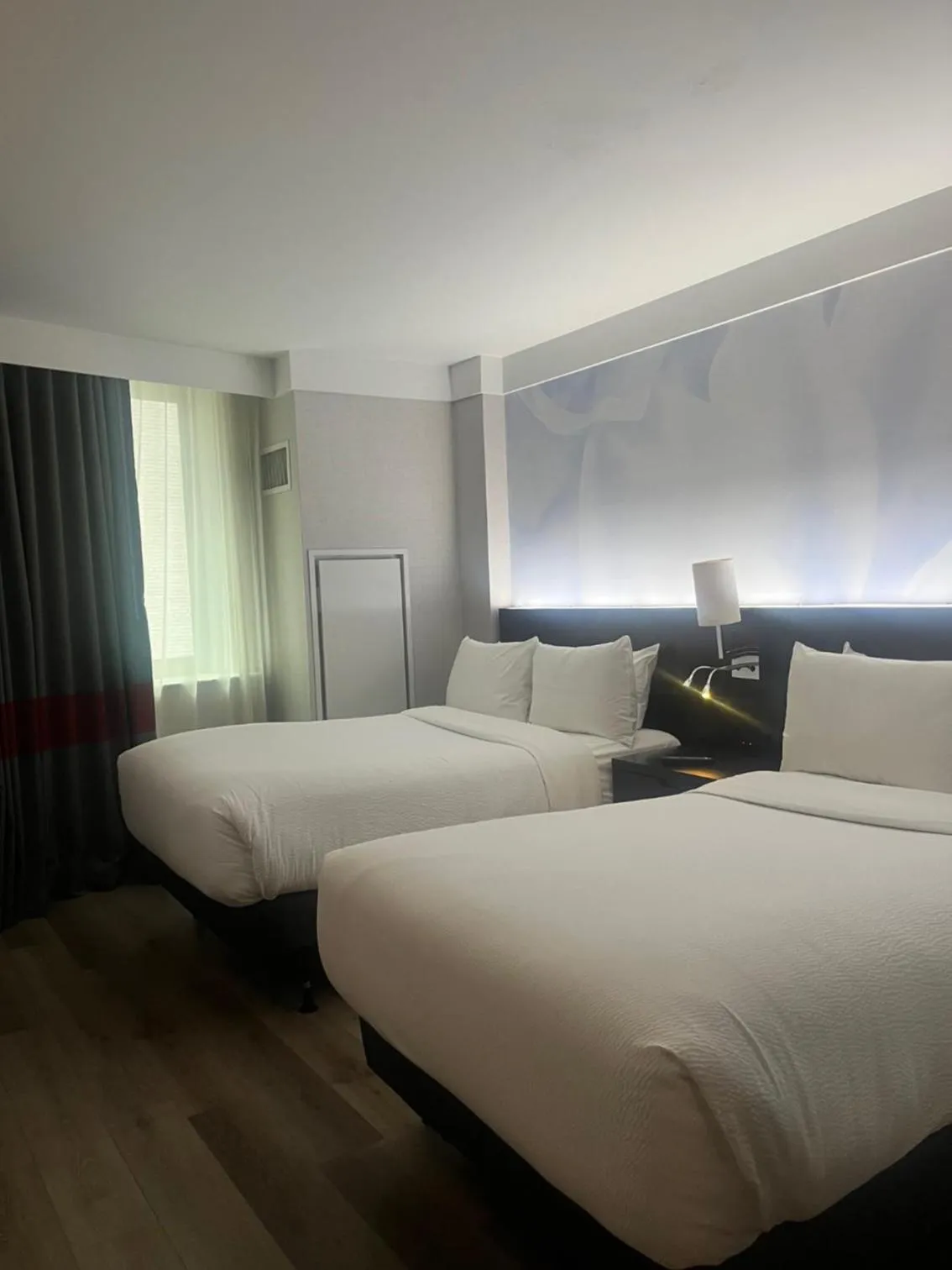 Bedroom, Bed in Four Points by Sheraton New York Downtown