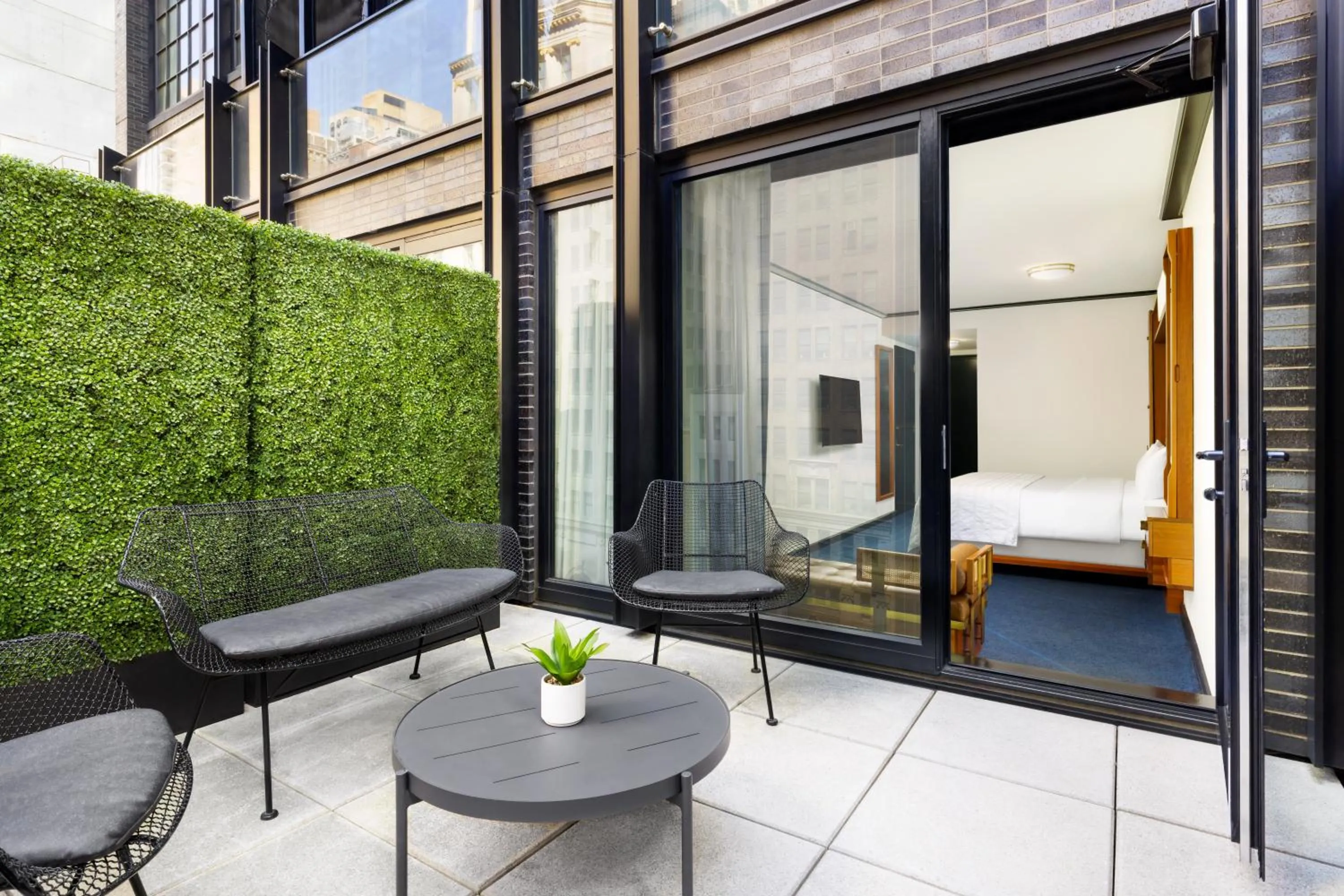 Balcony/Terrace, Bed in Le Meridien New York, Central Park