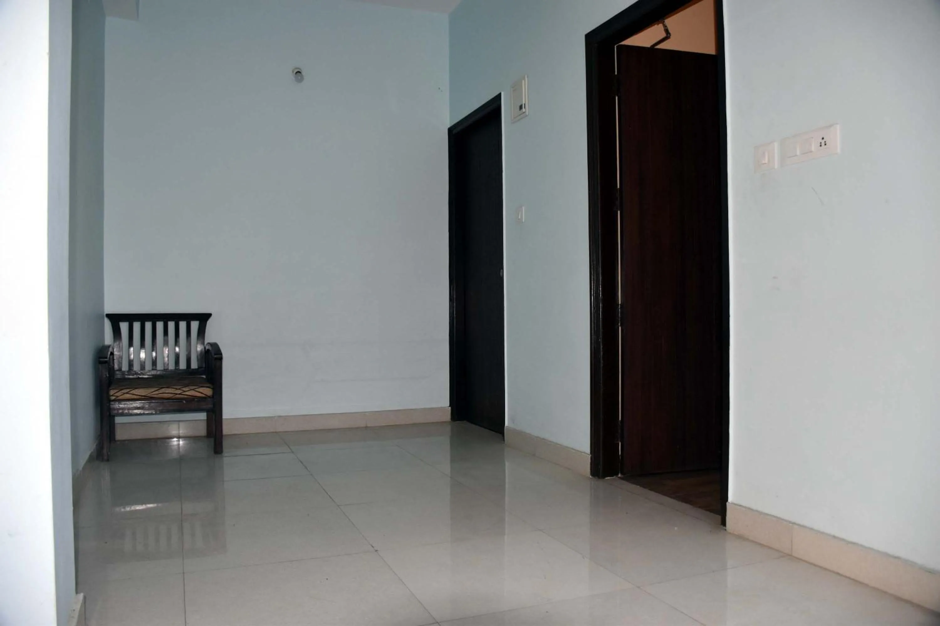 Seating area in Whistling Alpines