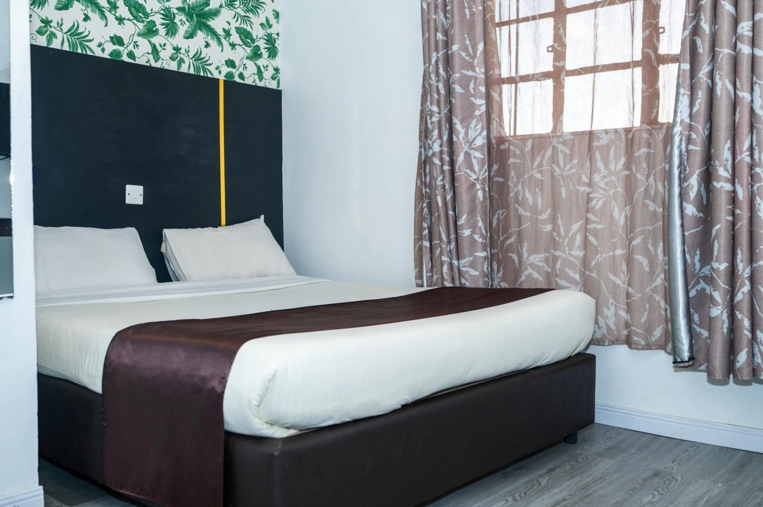 Bed in Kings Premier Inn