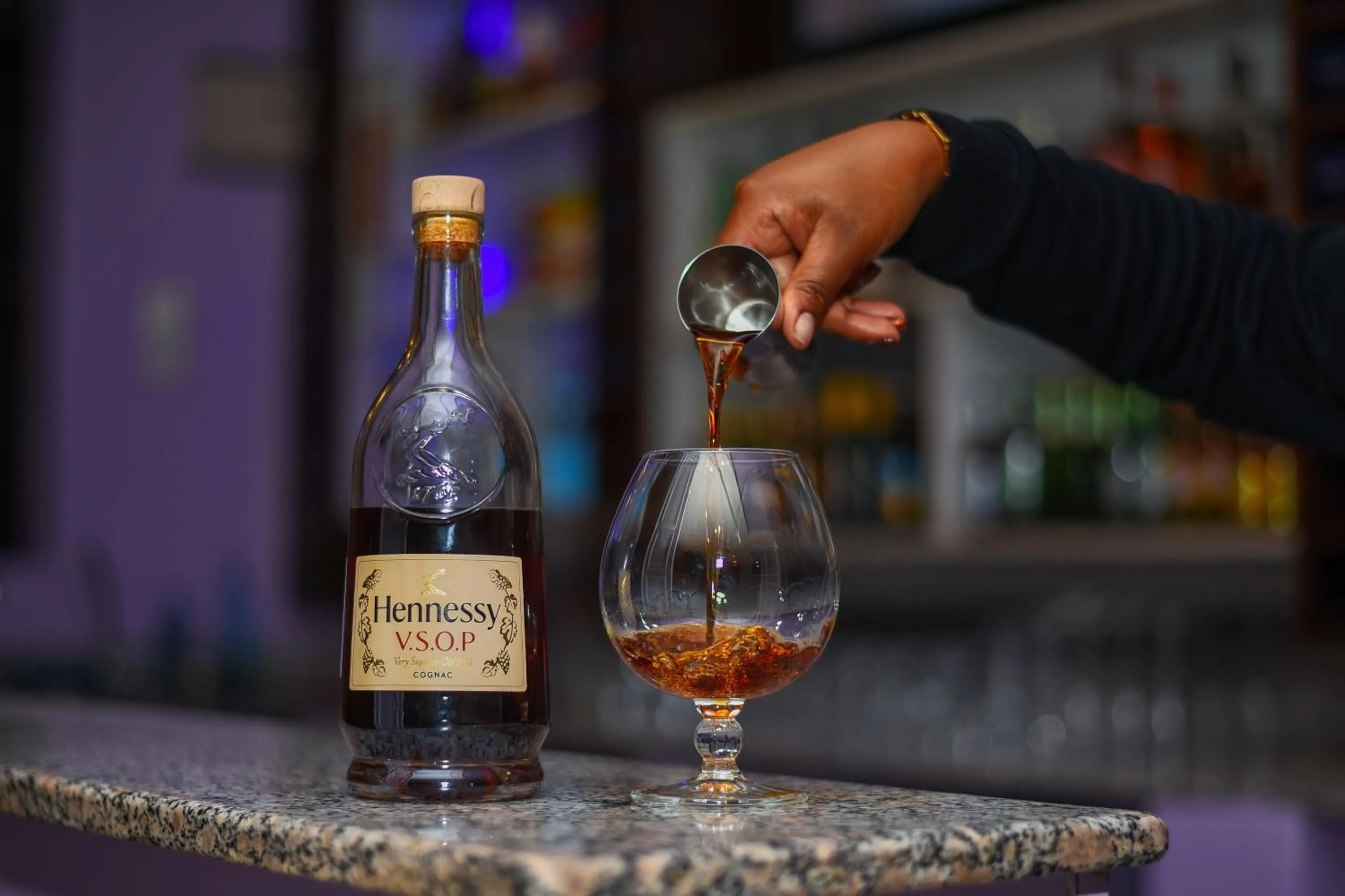 Lounge or bar in Kings Premier Inn