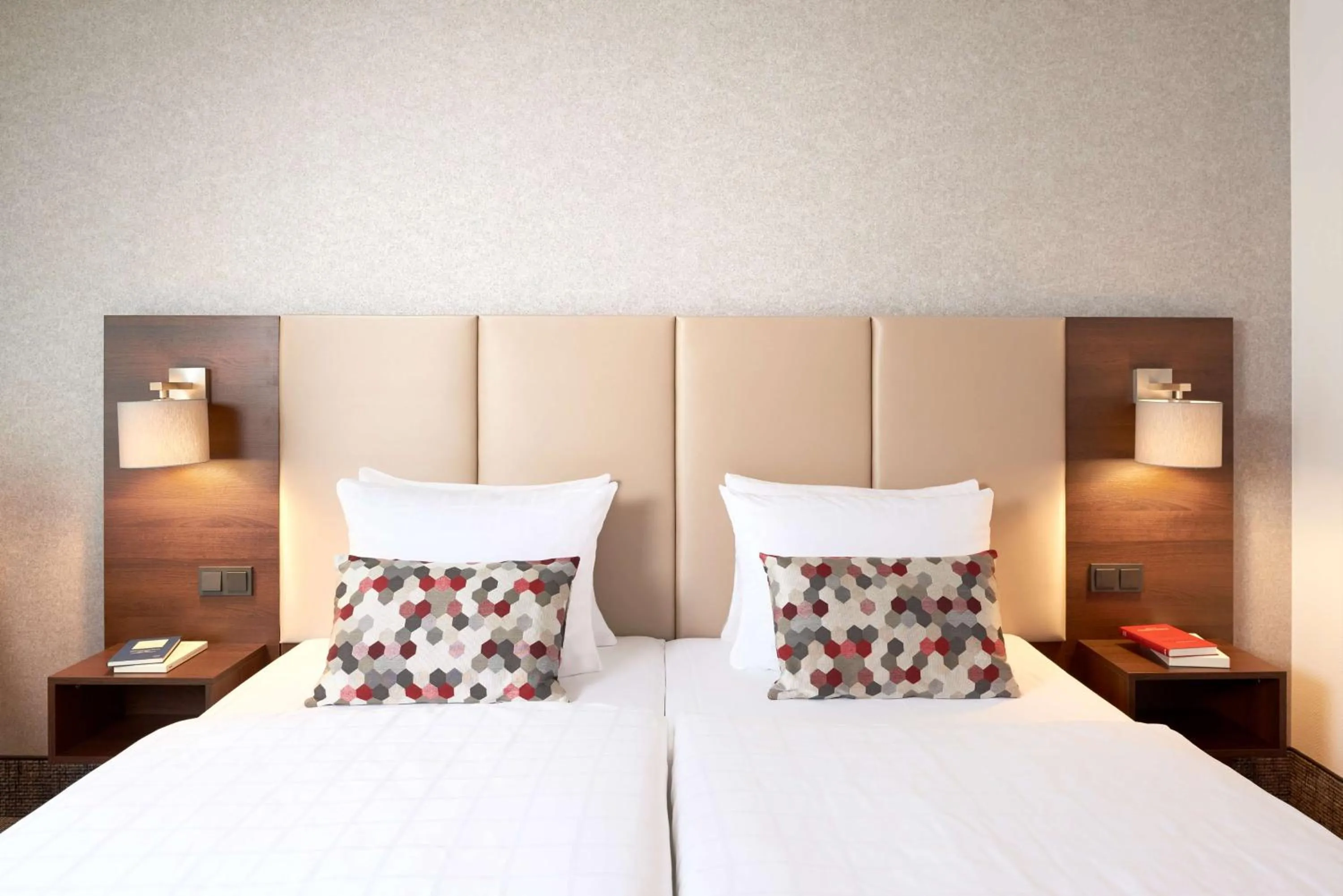 Bedroom, Bed in Dorint An den Westfalenhallen Dortmund