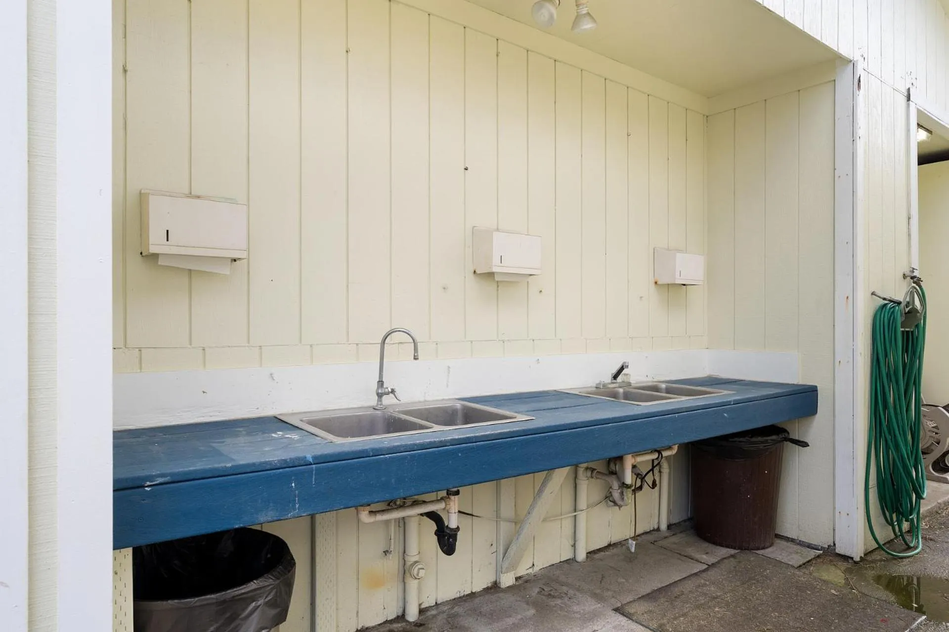 Area and facilities in Our Place at The Beach