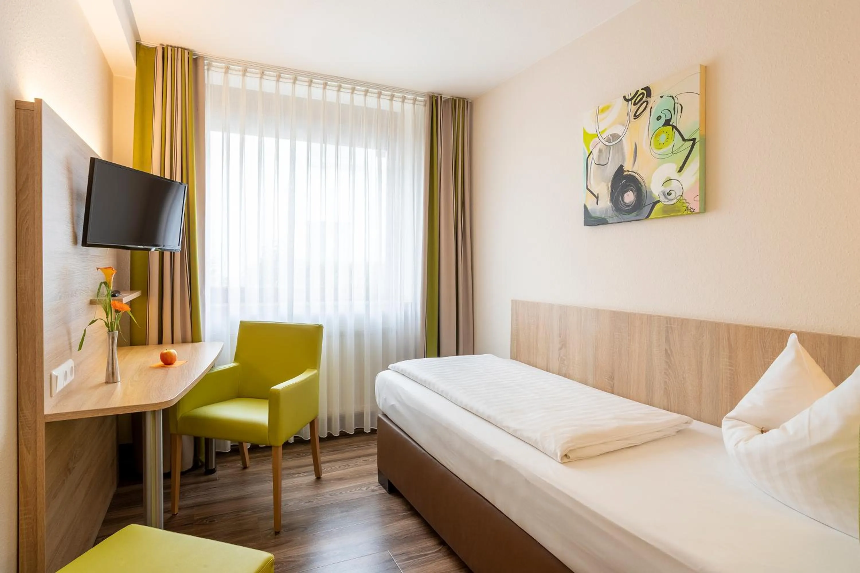 Photo of the whole room, Bed in Kleefelder Hof