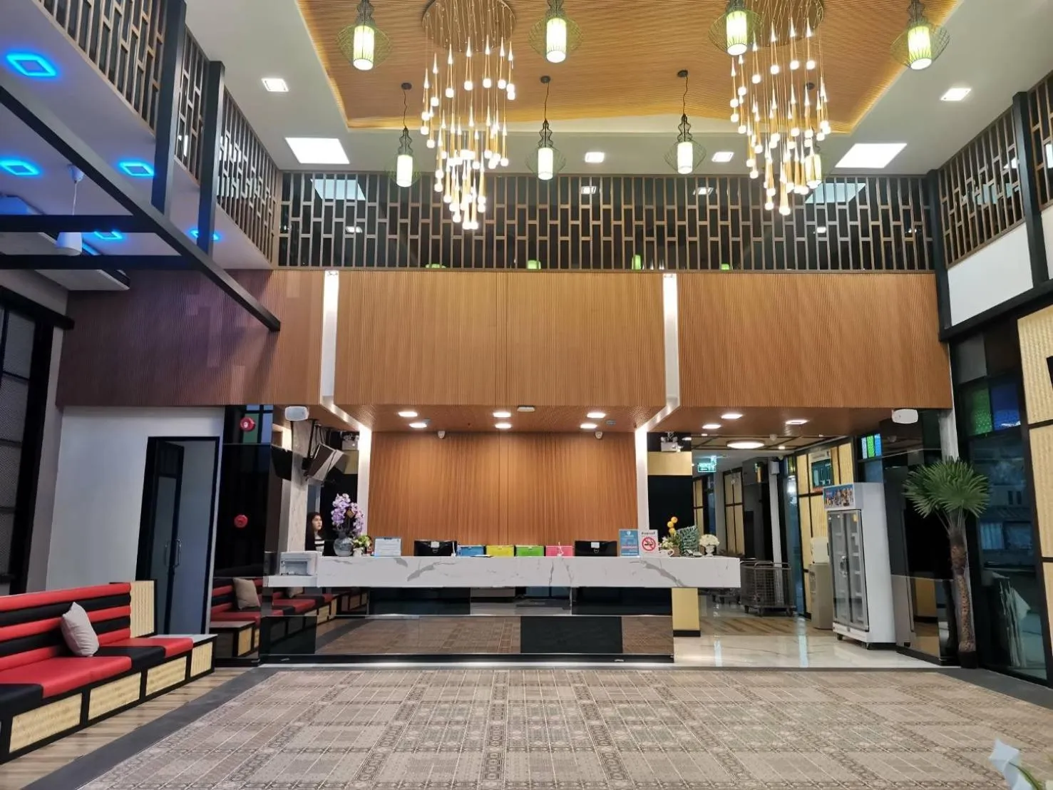 Lobby or reception in PS Thungsao Hotel