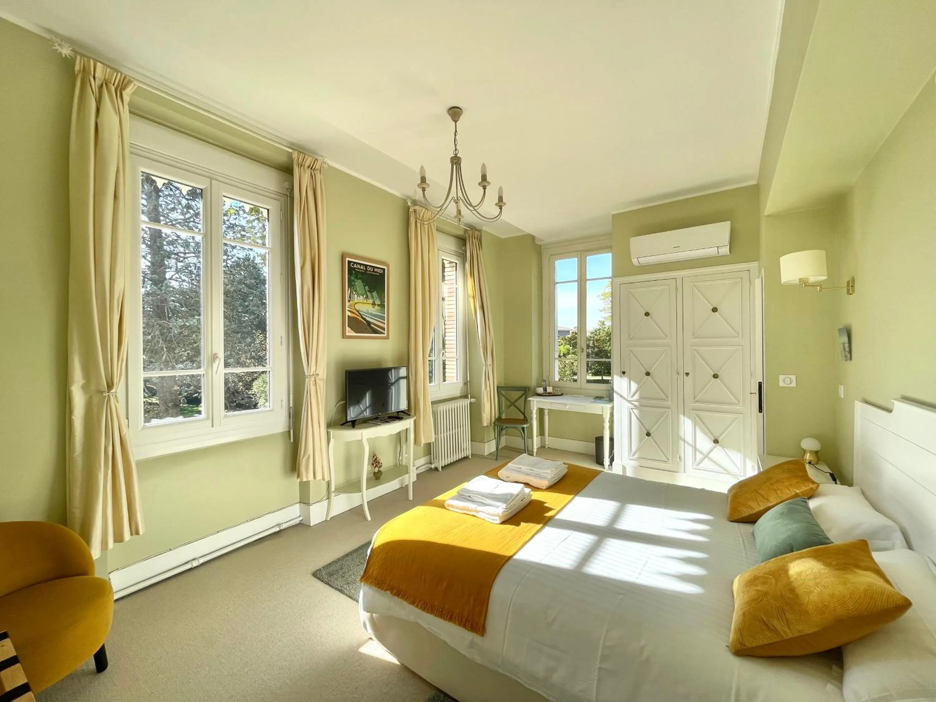 Bed in La Mélanotte