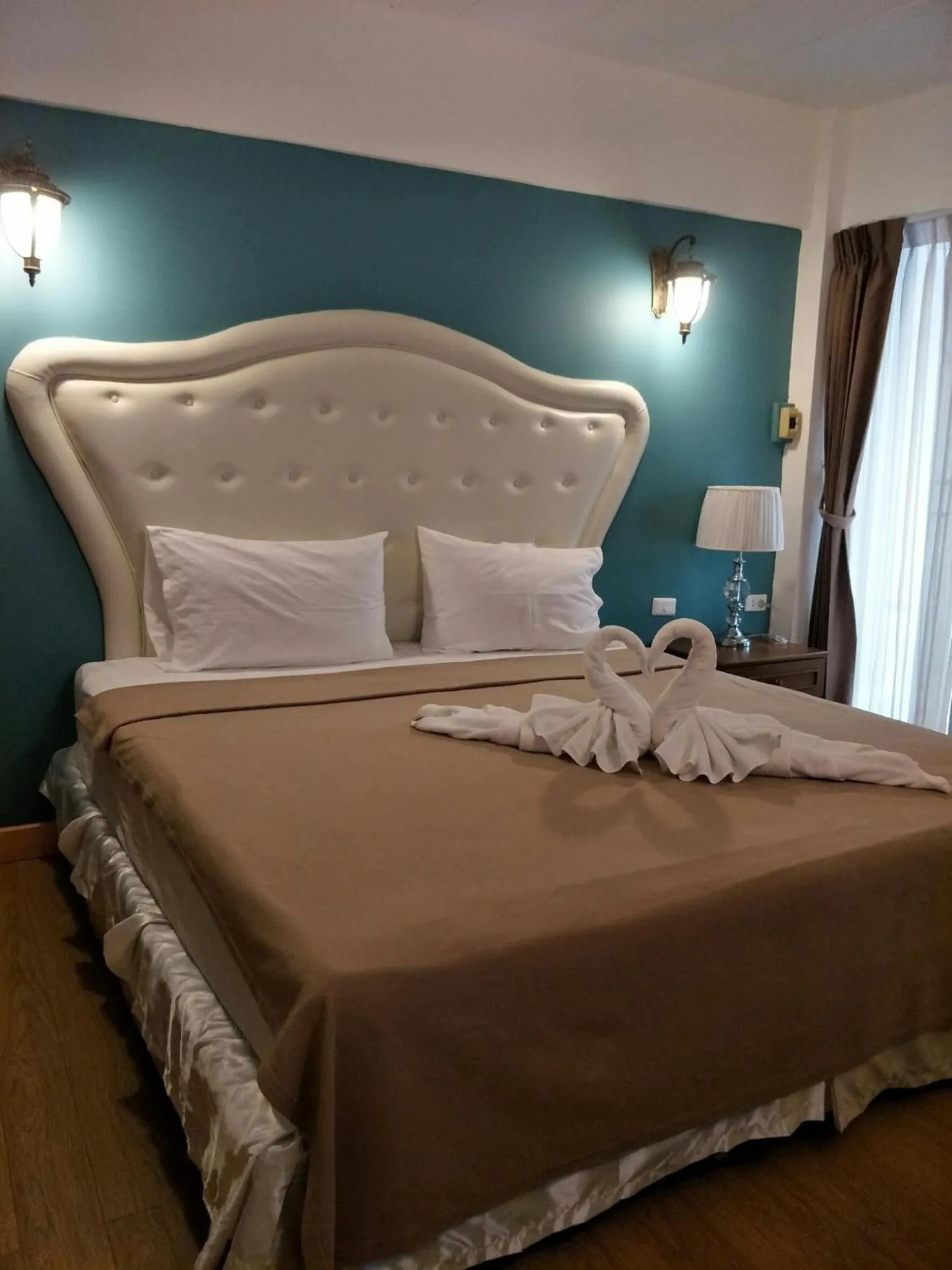 Bed in @42 Residence