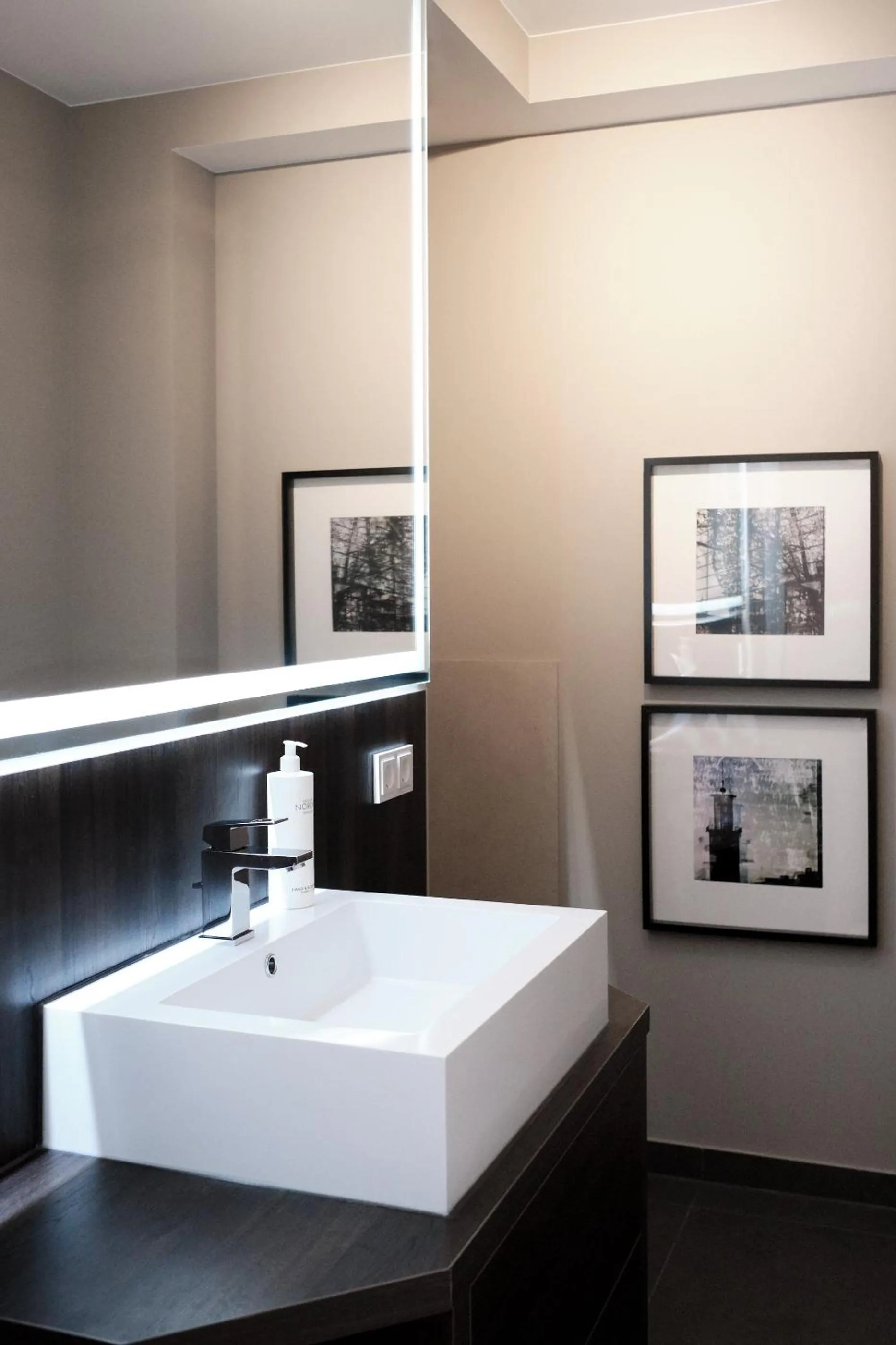 Toilet in SAXX Apartments "Goldberg Karree"