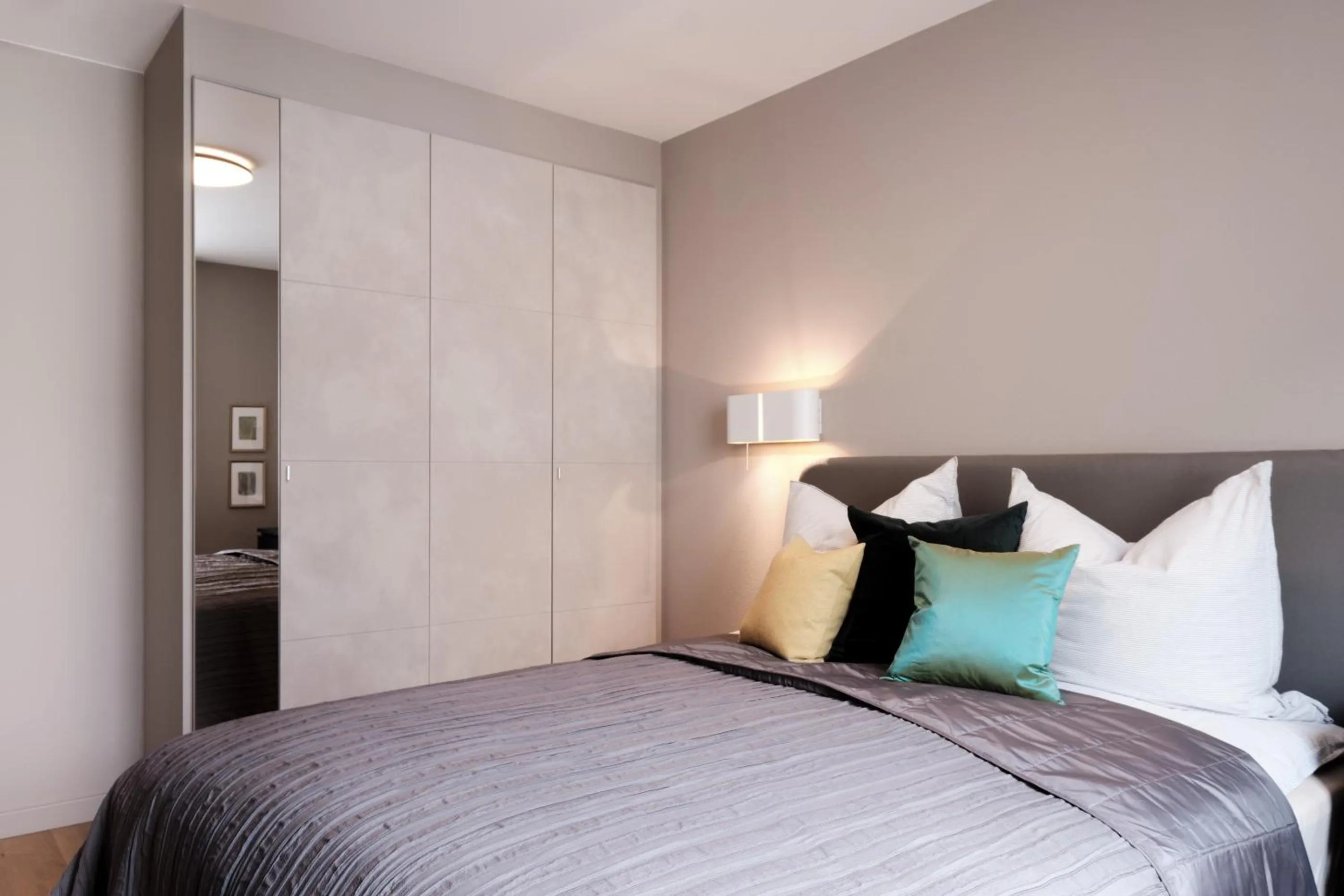 Bed in SAXX Apartments "Goldberg Karree"