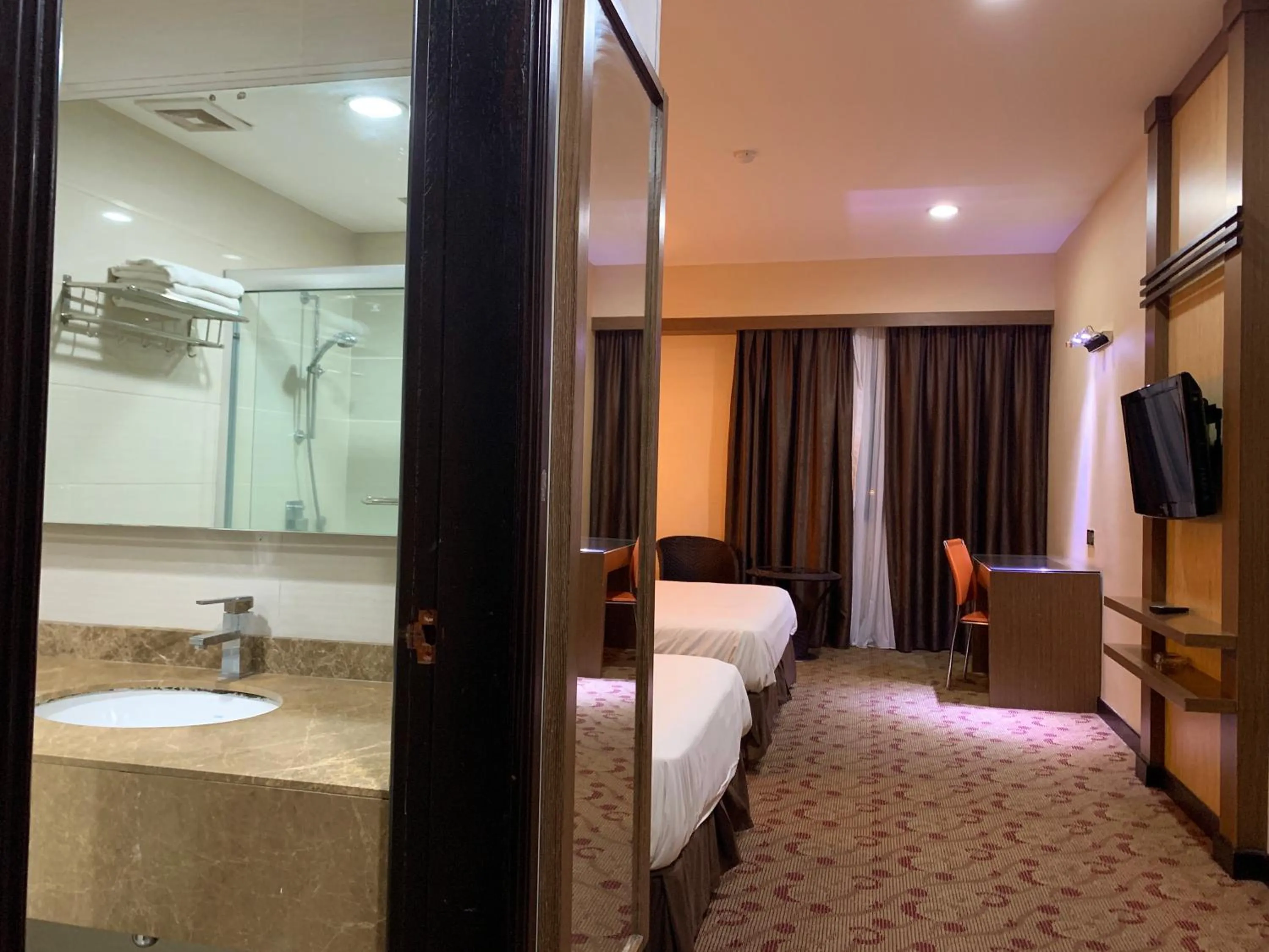 Photo of the whole room in Sento Hotel