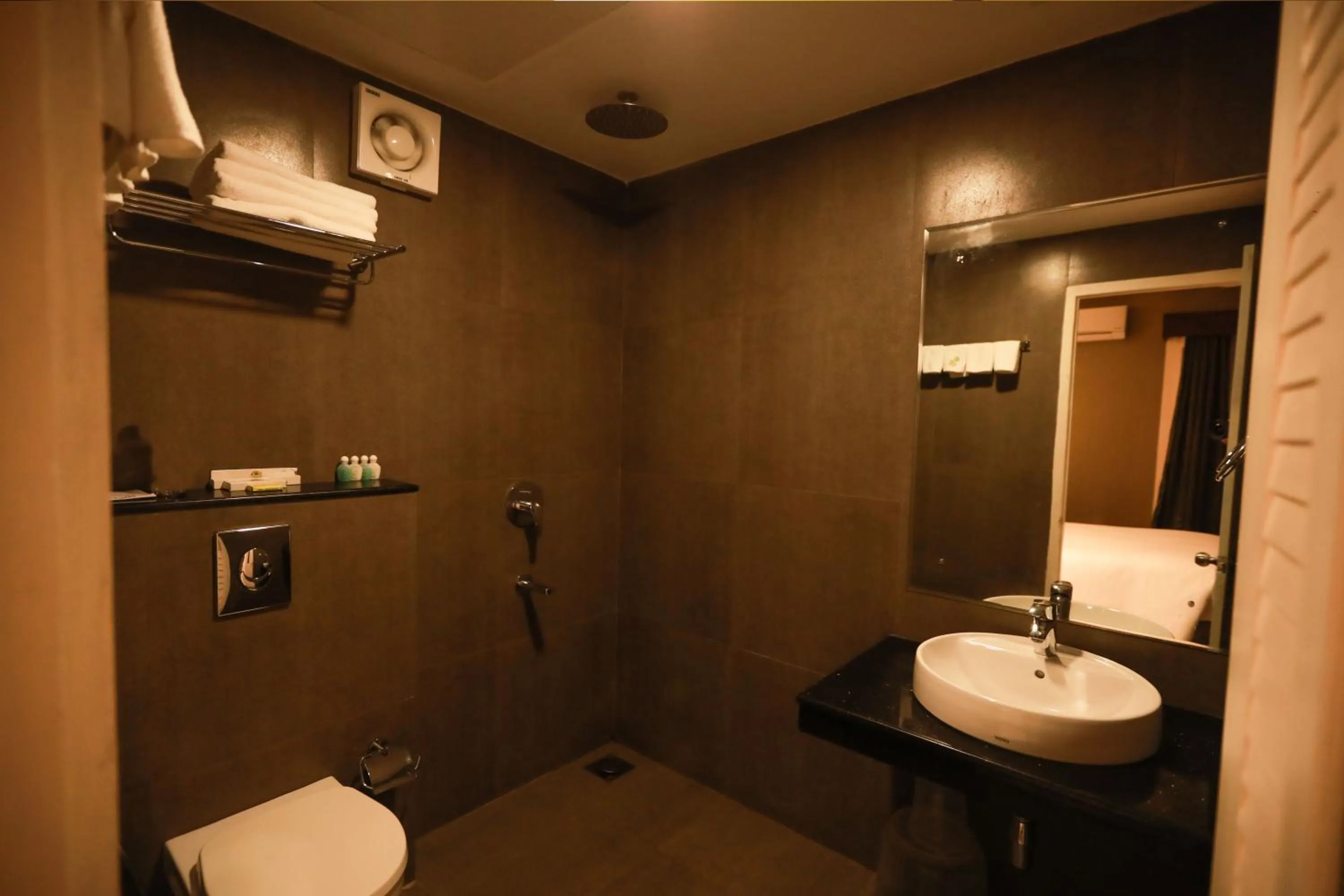 Shower in GoGo Land Resort & Adventurous Sports