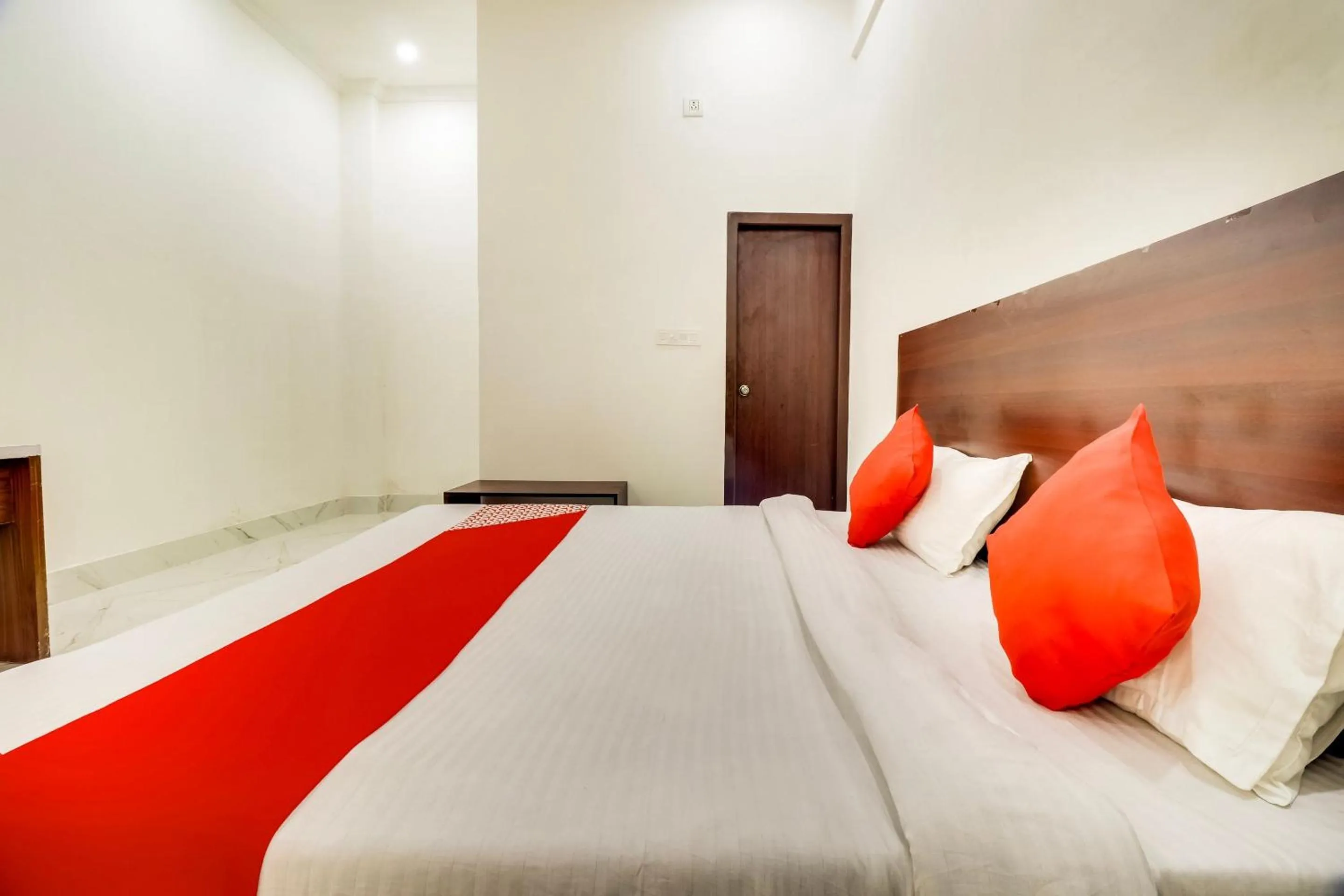 Bedroom in Hotel O Subham Residency