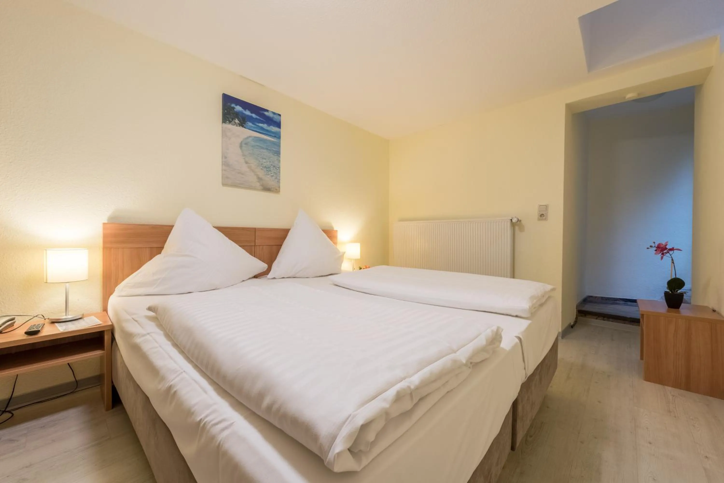 Photo of the whole room, Bed in Hotel Windsor